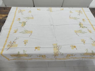Vintage Printed Linen Kitchen Tablecloth with Yellow Berry Branches