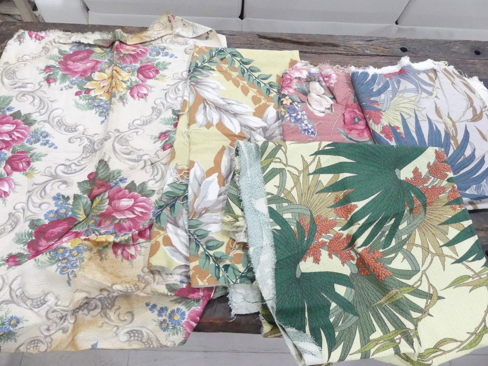 Lot of Vintage Barkcloth Fabric: see photo's