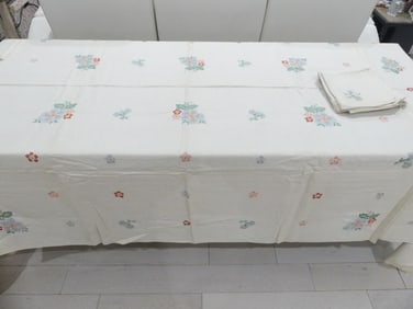 Vintage Old Store Stock Italy Floral Embroidered Linen Tablecloth Set