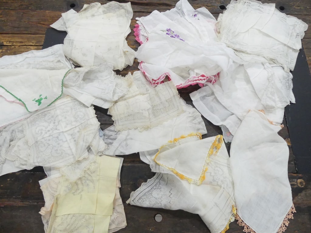 Lot of 45 Vintage Various Hankies, Some Old Store Stock: see photo's