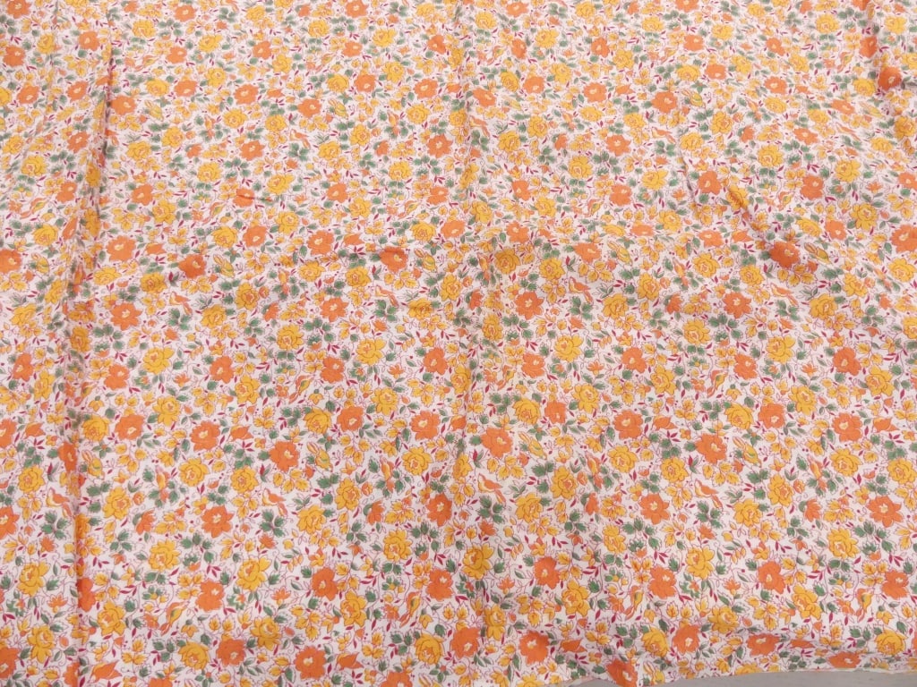 Vintage 1930/40's Orange Floral Cotton Fabric, 35 x 11 1/2 yards: see photo's