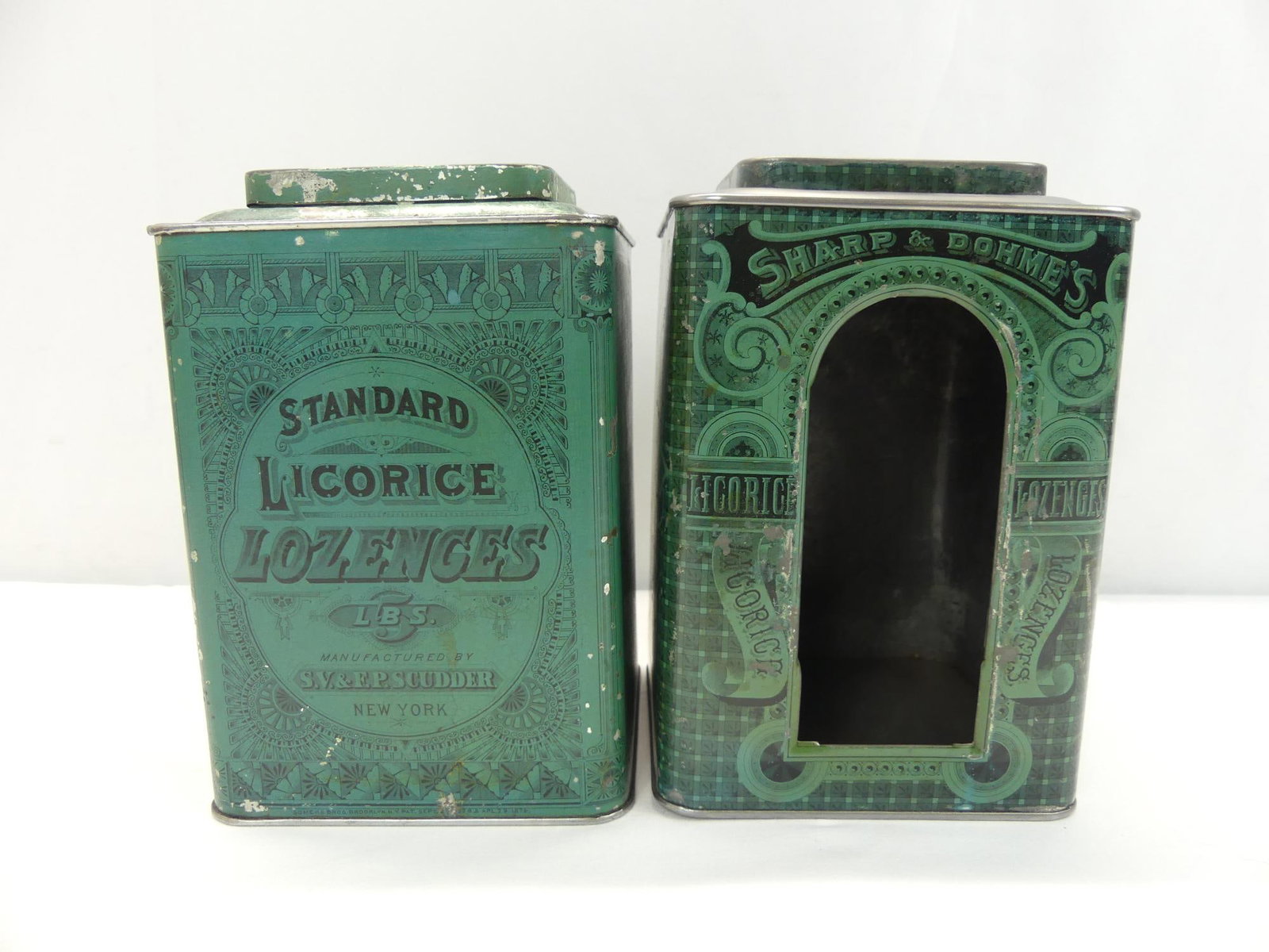 Lot of 2 Vintage Advertising Tins: 1 cut, see photo's