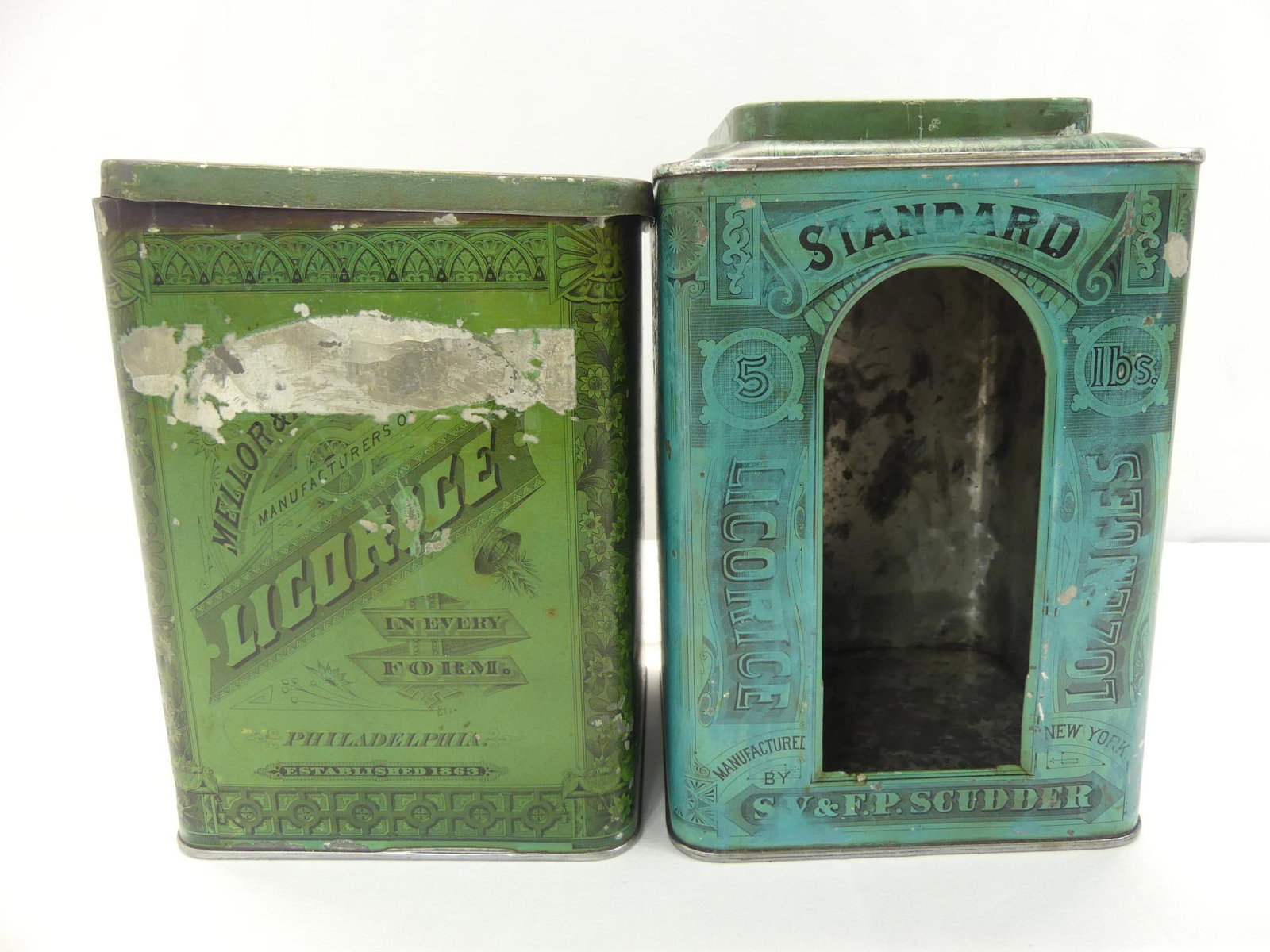 Lot of 2 Vintage Advertising Tins: 1 cut, see photo's