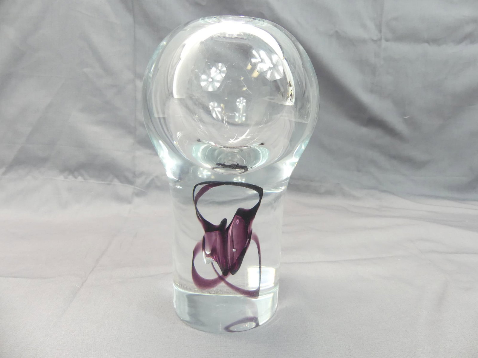 Vintage Czech Republic Art Glass Signed GH Roust: approx. 8 1/4 tall, see photo's