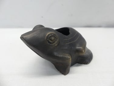 Antique Chinese Bronze Frog Censor