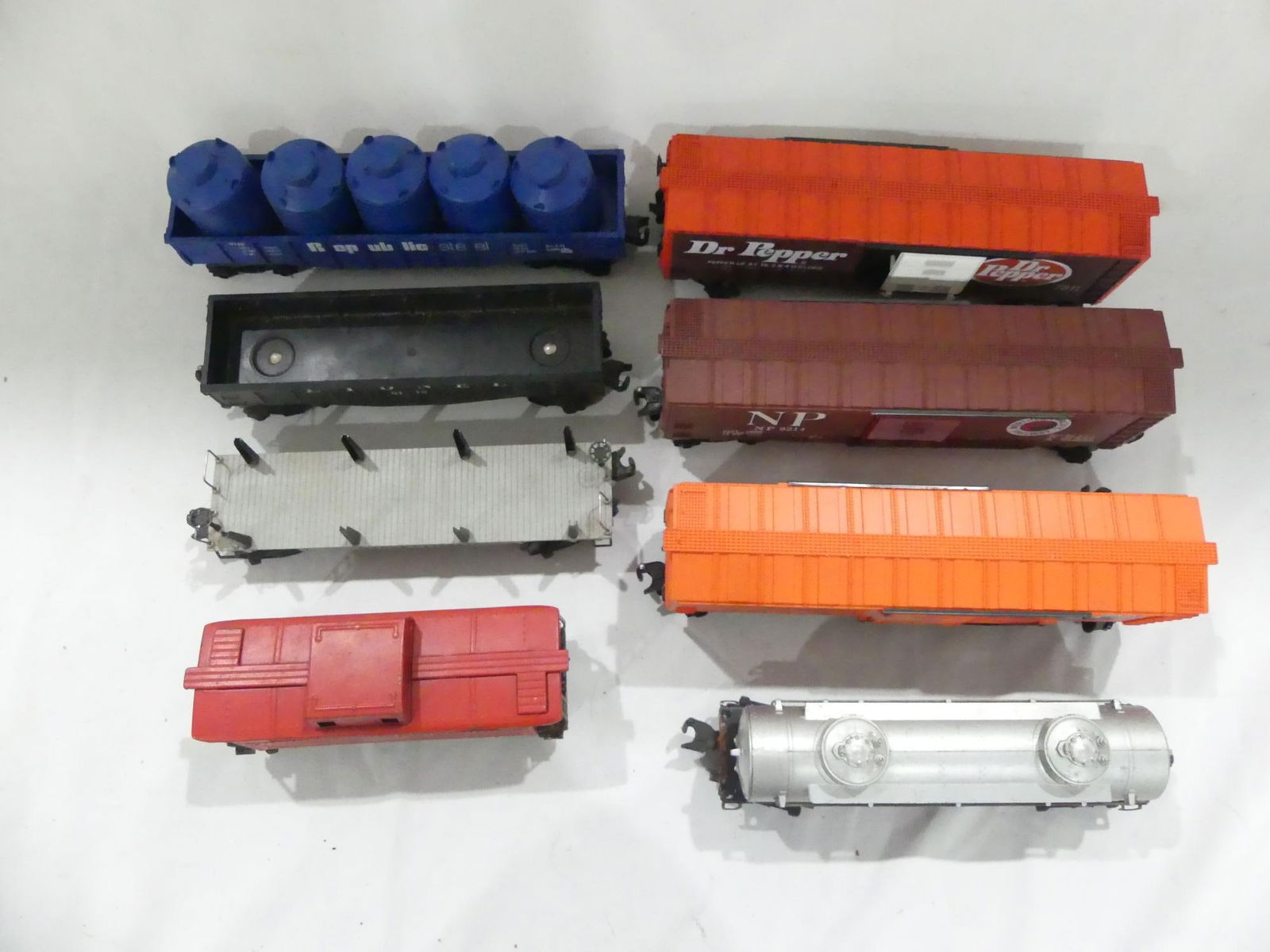 Vintage 1940's Lionel Train Set (1 of 20)