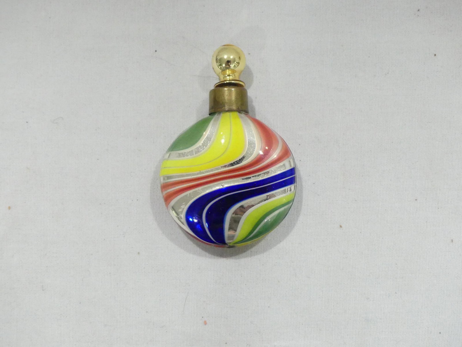 Vintage Mercury Art Glass Miniature Perfume Bottle: approx. 2 1/4 inches, see photo's