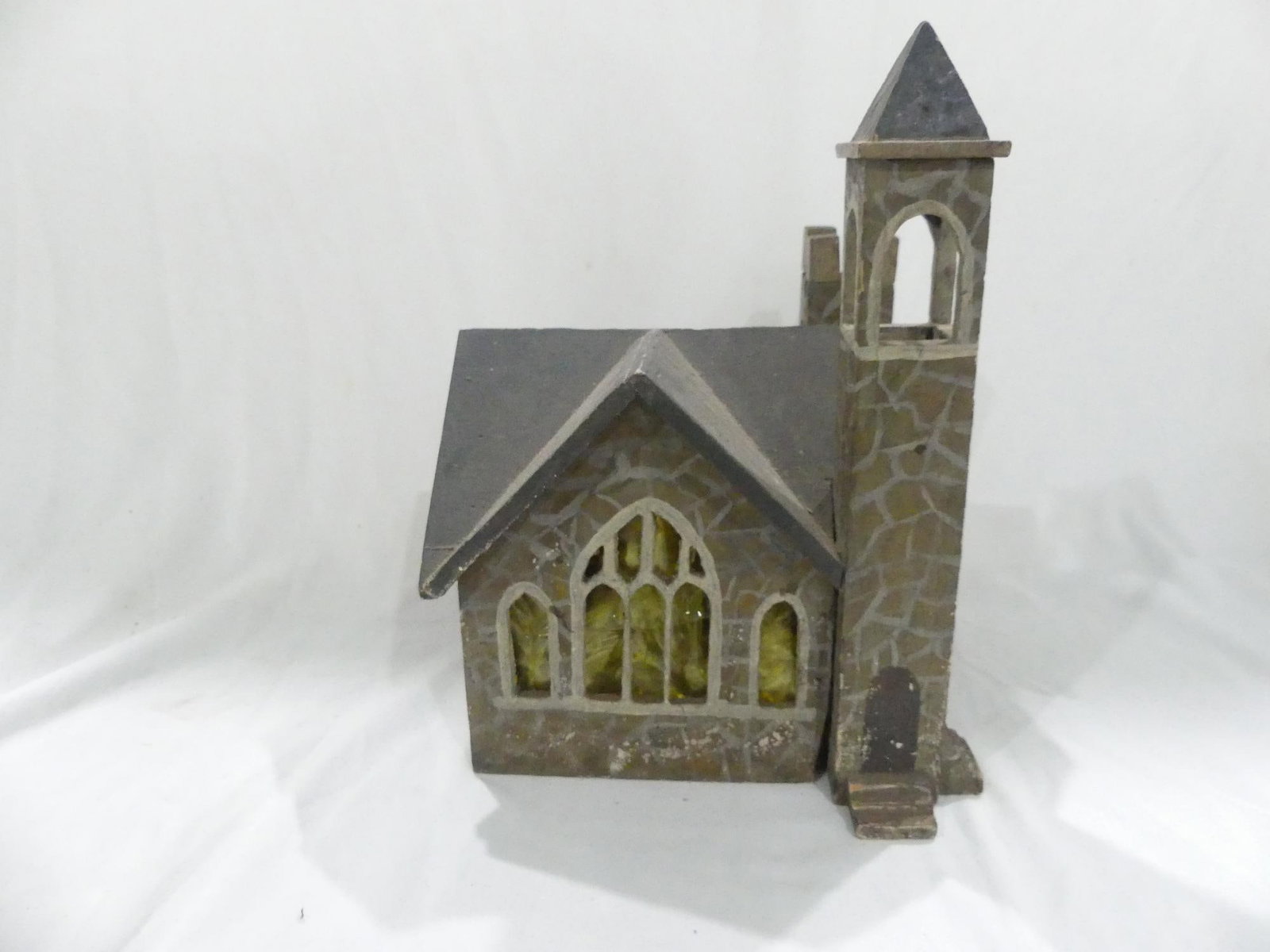 Antique Folk Art Painted Wood Church: approx. 11 3/4, see photo's