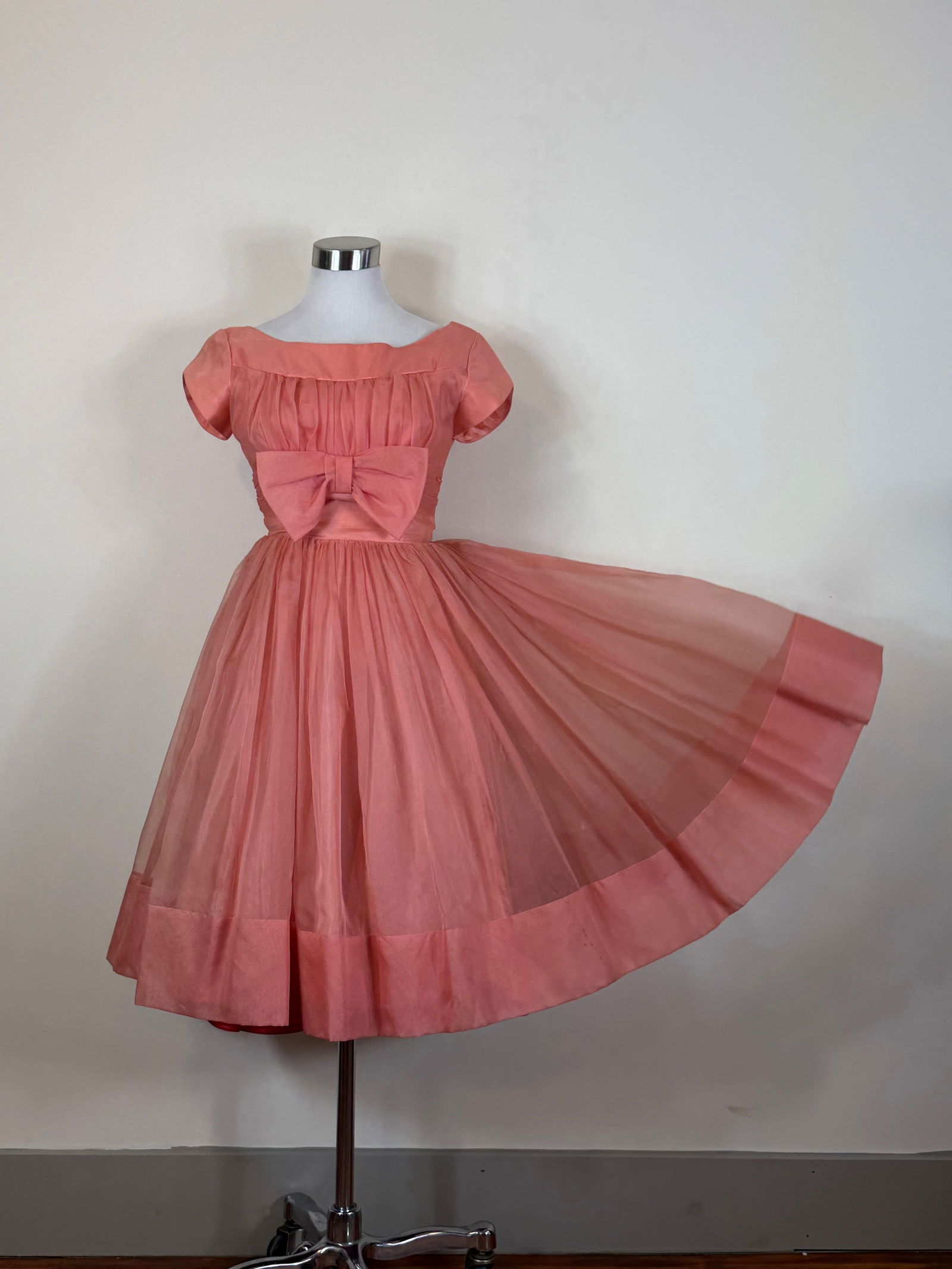Vintage 1950s Party Dress (1 of 8)