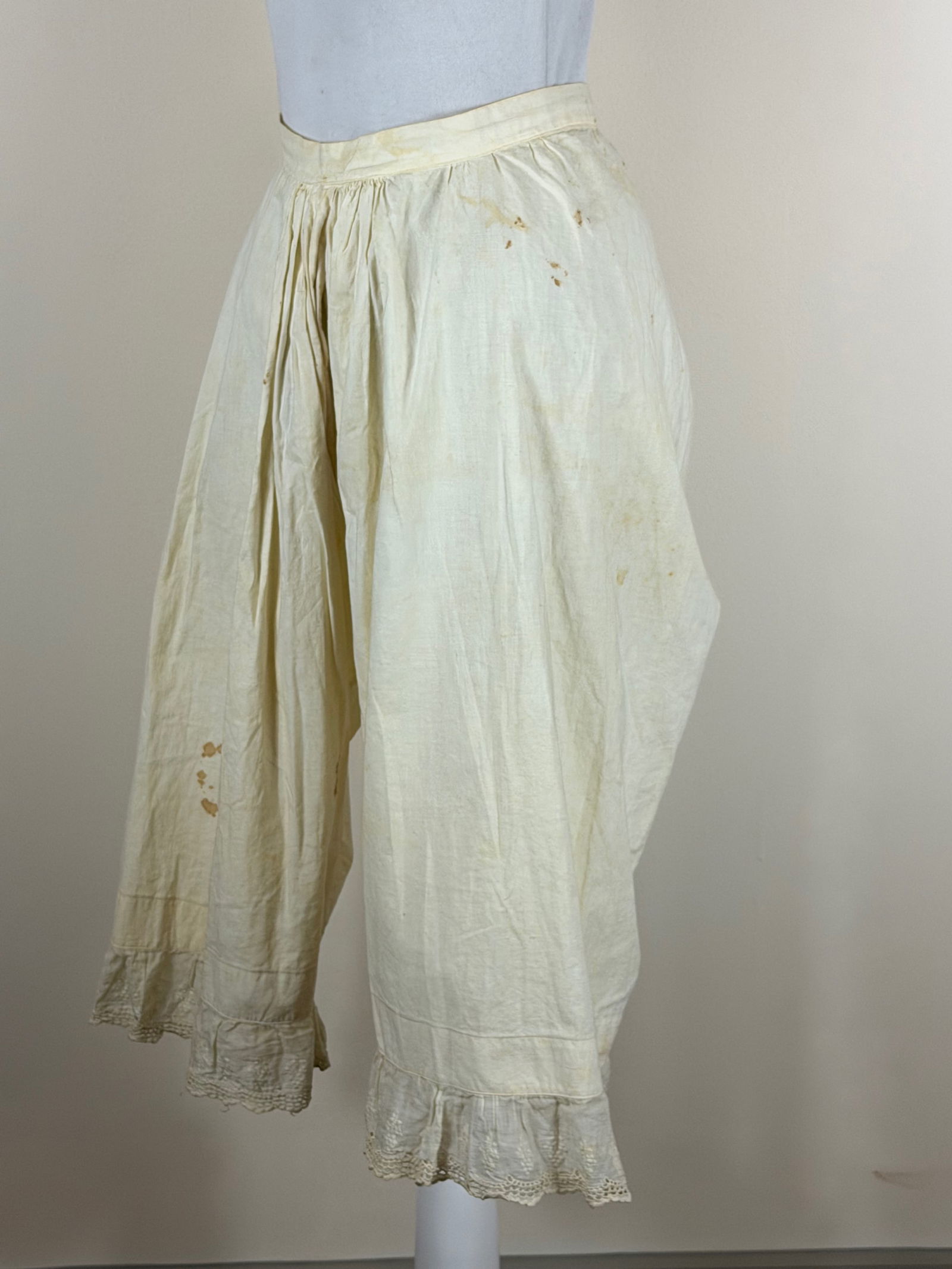 Antique Late Victorian Split Drawers - 2