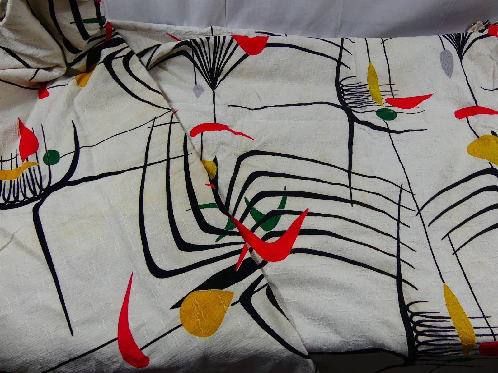 Two Large Vintage Mid-Century Cotton Geometric Panels (1 of 9)