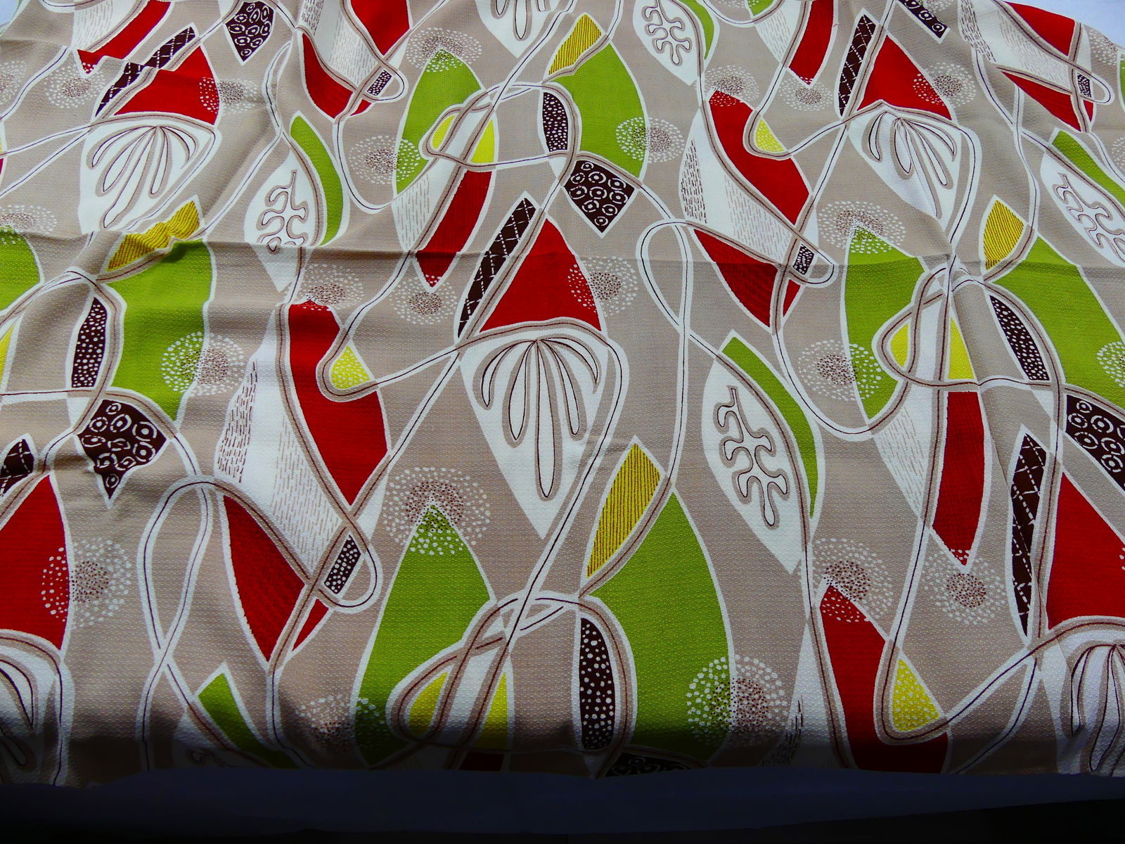 Vintage Mid-Century Geometric Textured Cotton/Rayon Fabric (1 of 3)