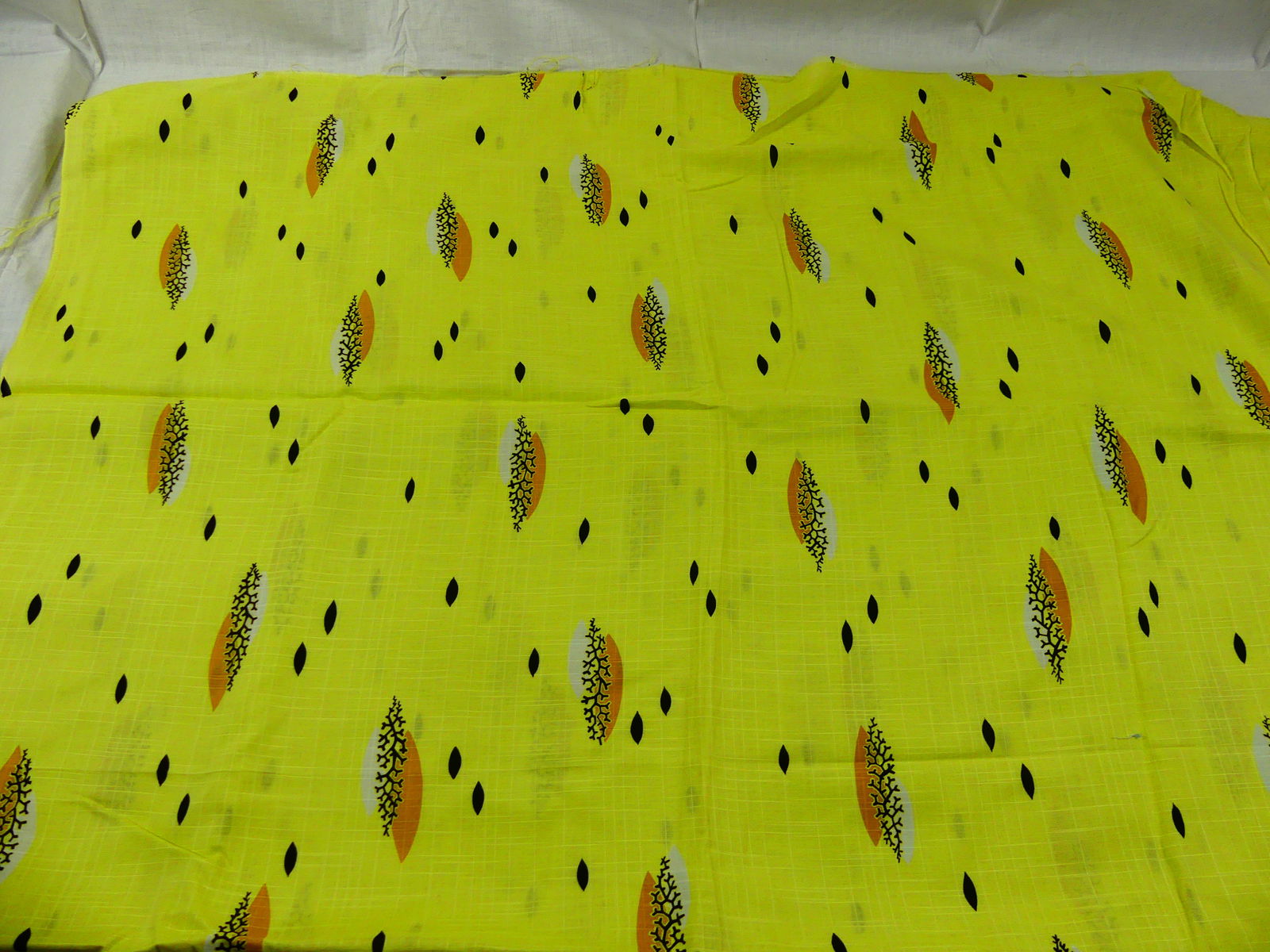 Vintage 1940-50's Yellow Geometric Print Cotton Fabric (1 of 2)