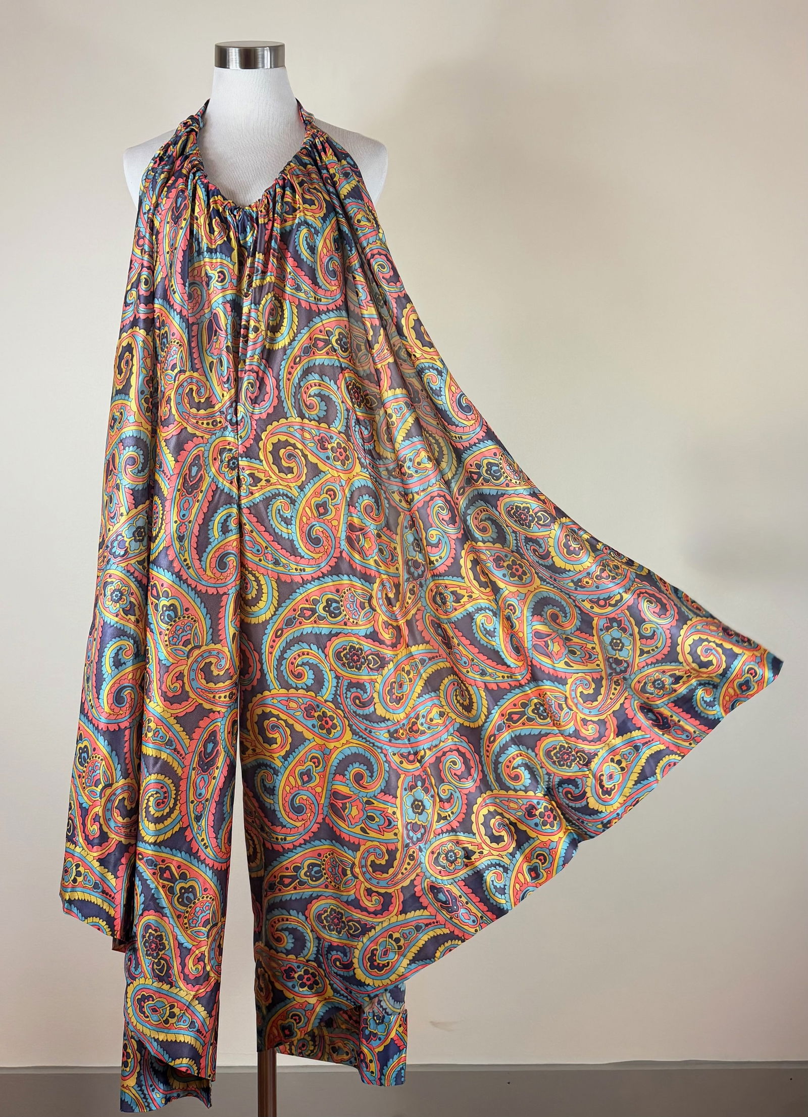 Vintage Paisley 1970s Wrap Harem Pant Jumper: approx. W up to 38" good condition but w/ odd construction, see photos