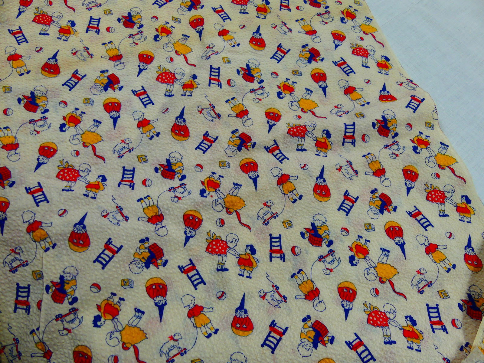 Vintage 1920-30's Childrens Novelty Print Cotton Fabric: approx. 34" x 2.5 yards, see photos