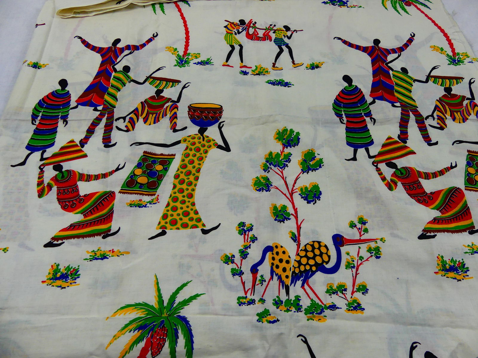 Vintage 1960s Ethnic Jamaican Print Cotton Fabric (1 of 6)