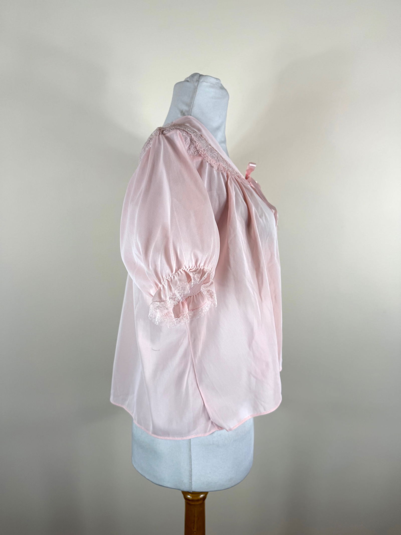 Vintage 1960s Bedjacket - 2