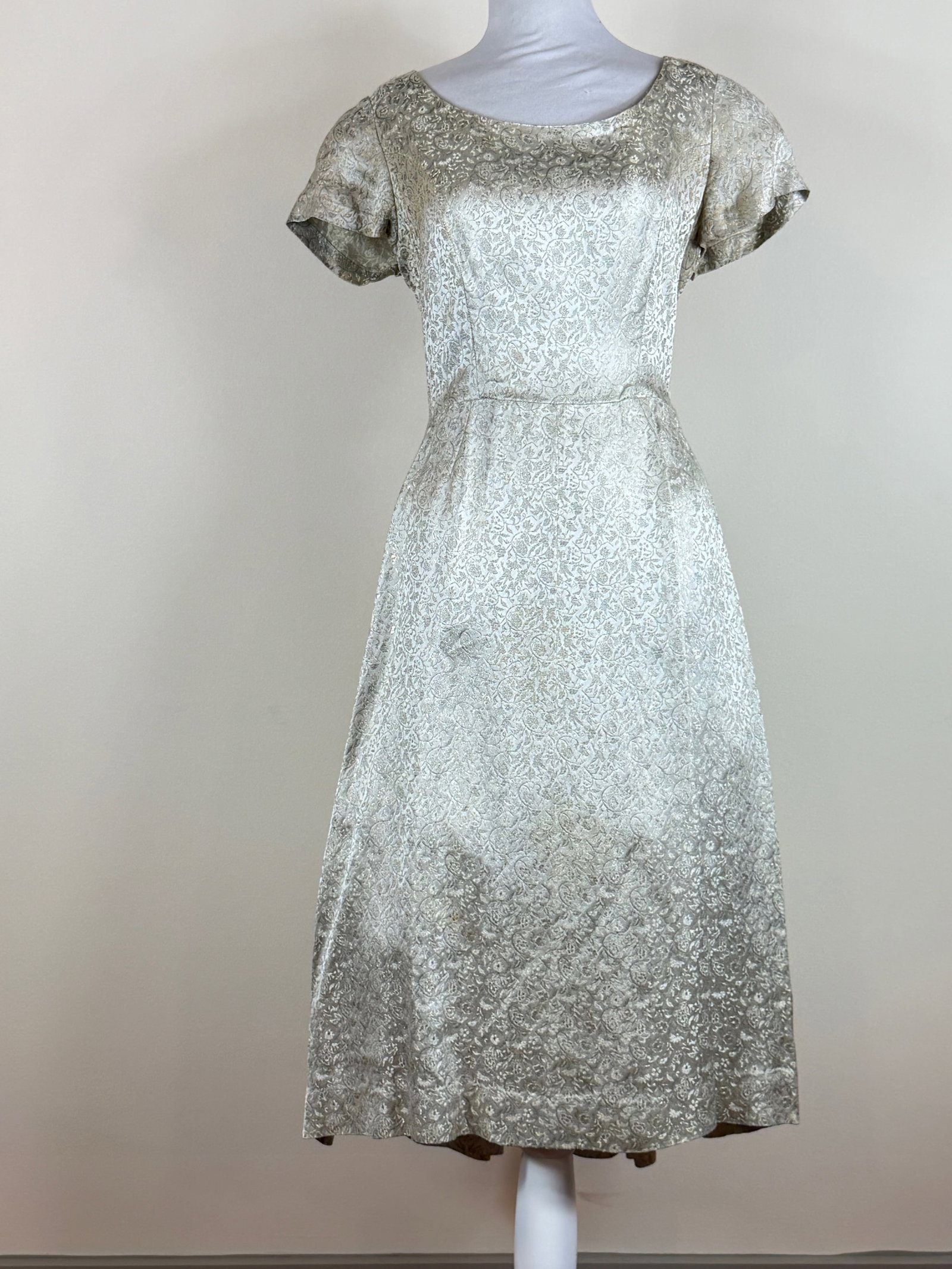 Vintage Late 1950-60s Lame' Patterned Silk Cocktail Dress (1 of 8)