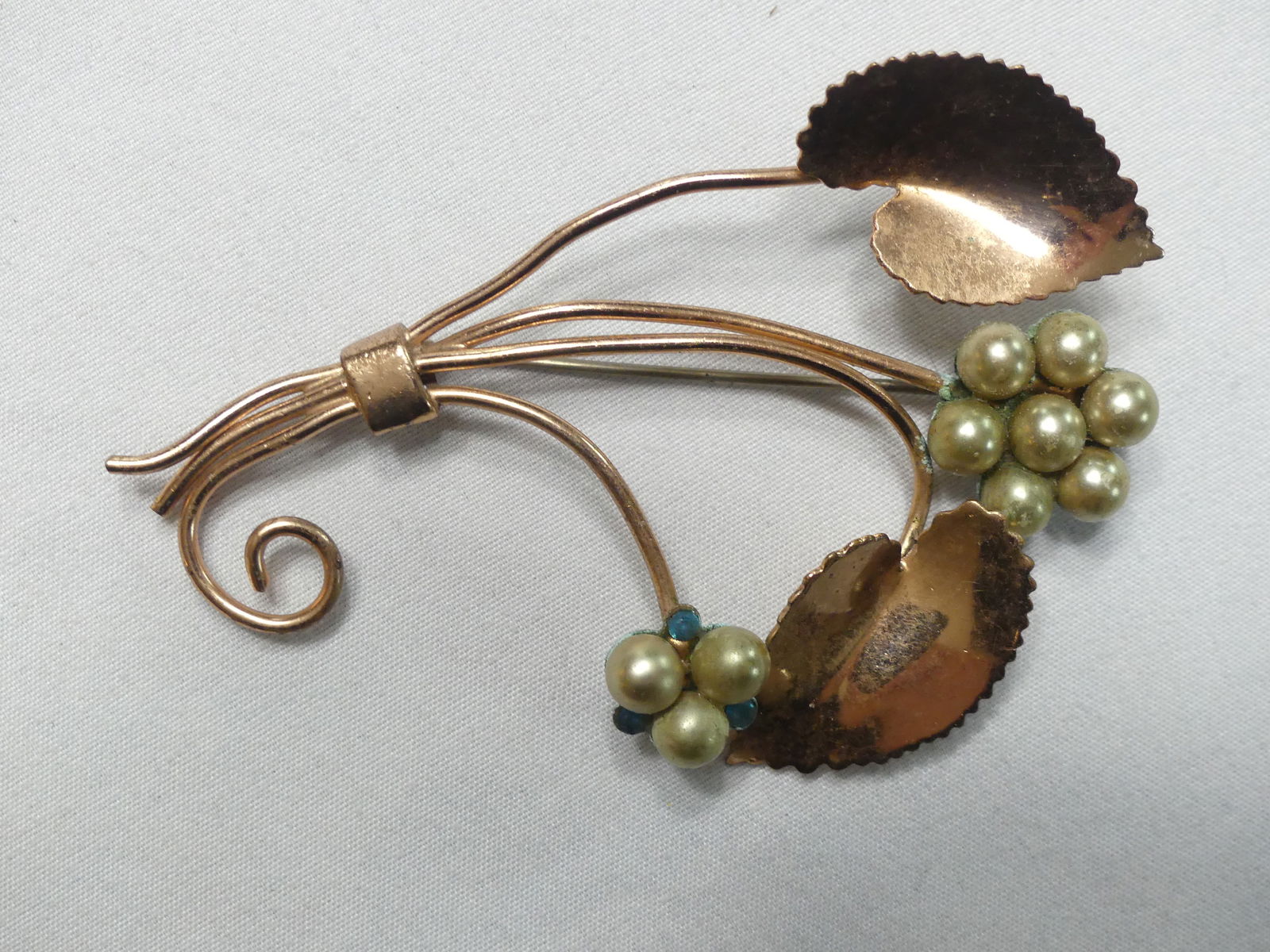 Two Vintage Brooches - 5