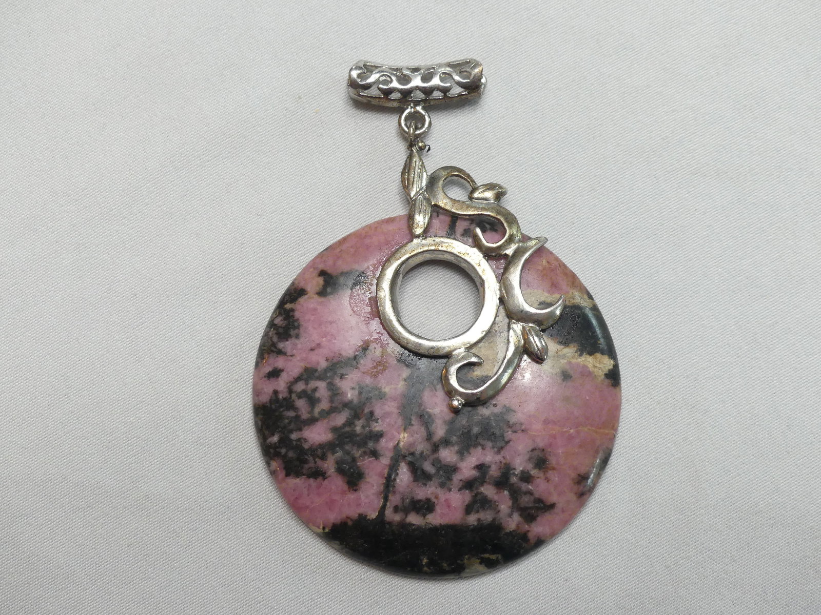 Vintage Pink & Black Jade with Silver Tone Design (1 of 5)
