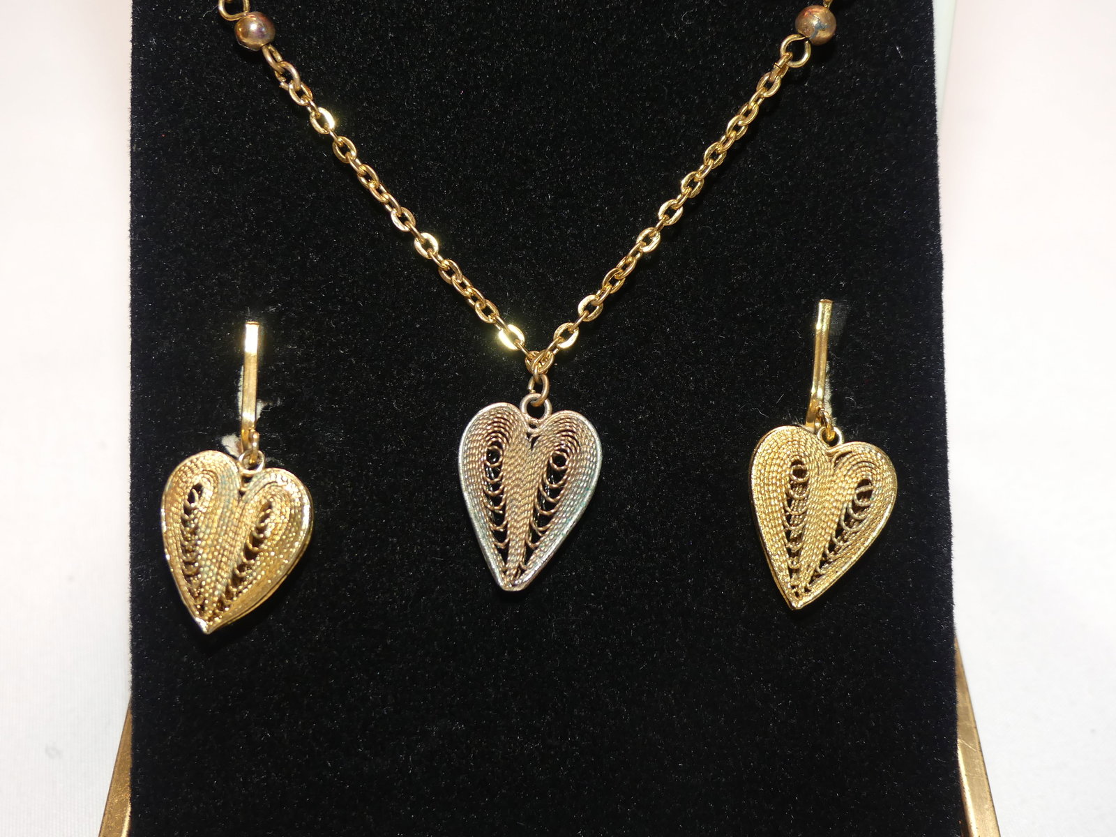 Vintage Gold Plated Filigree Heart Demi Parure (1 of 7)