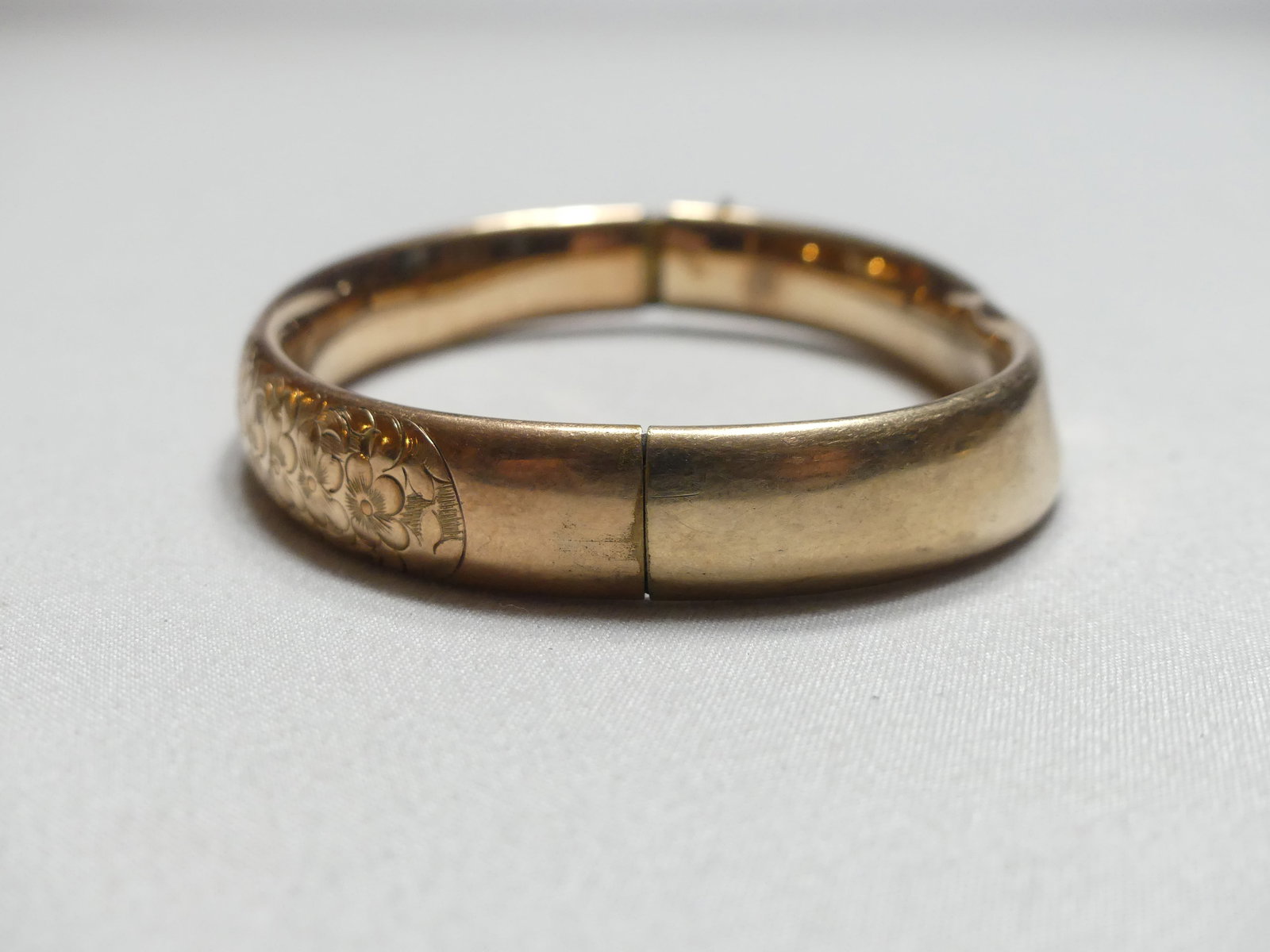 Two Antique Gold Filled Bangles - 3