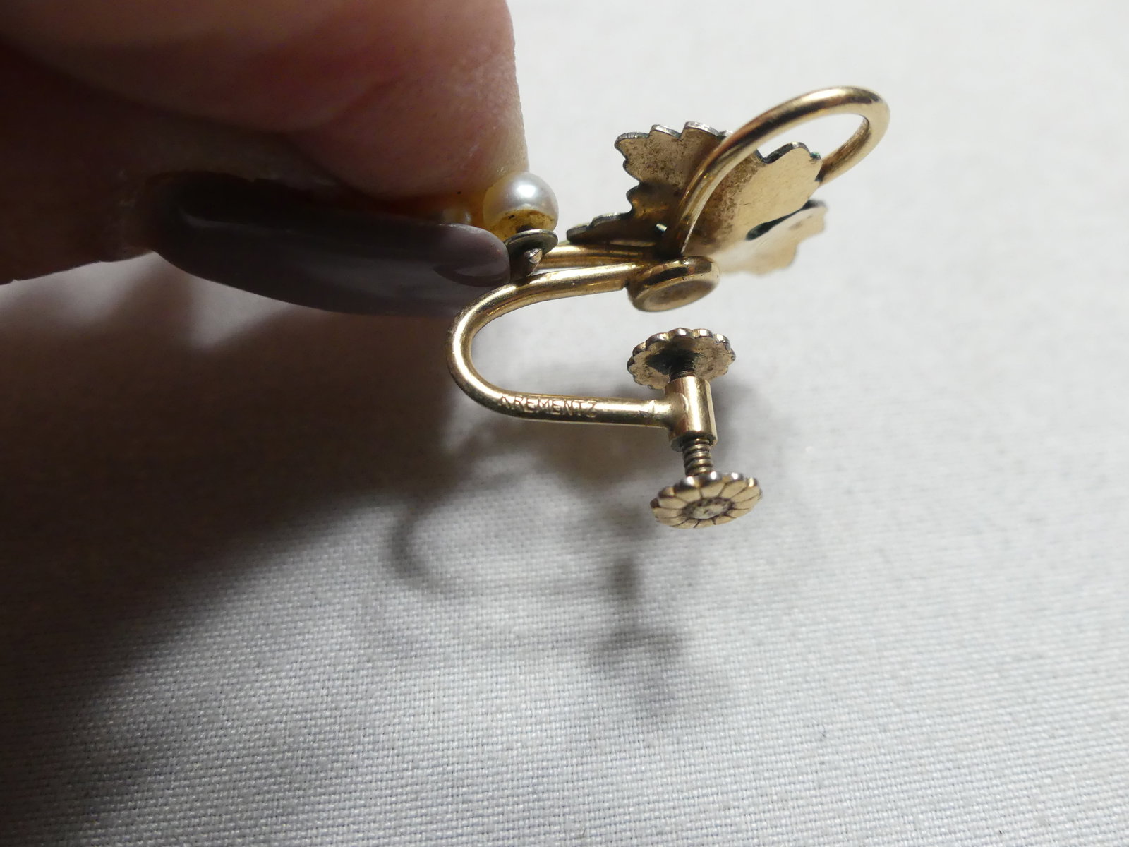 Two Vintage Earrings - 6