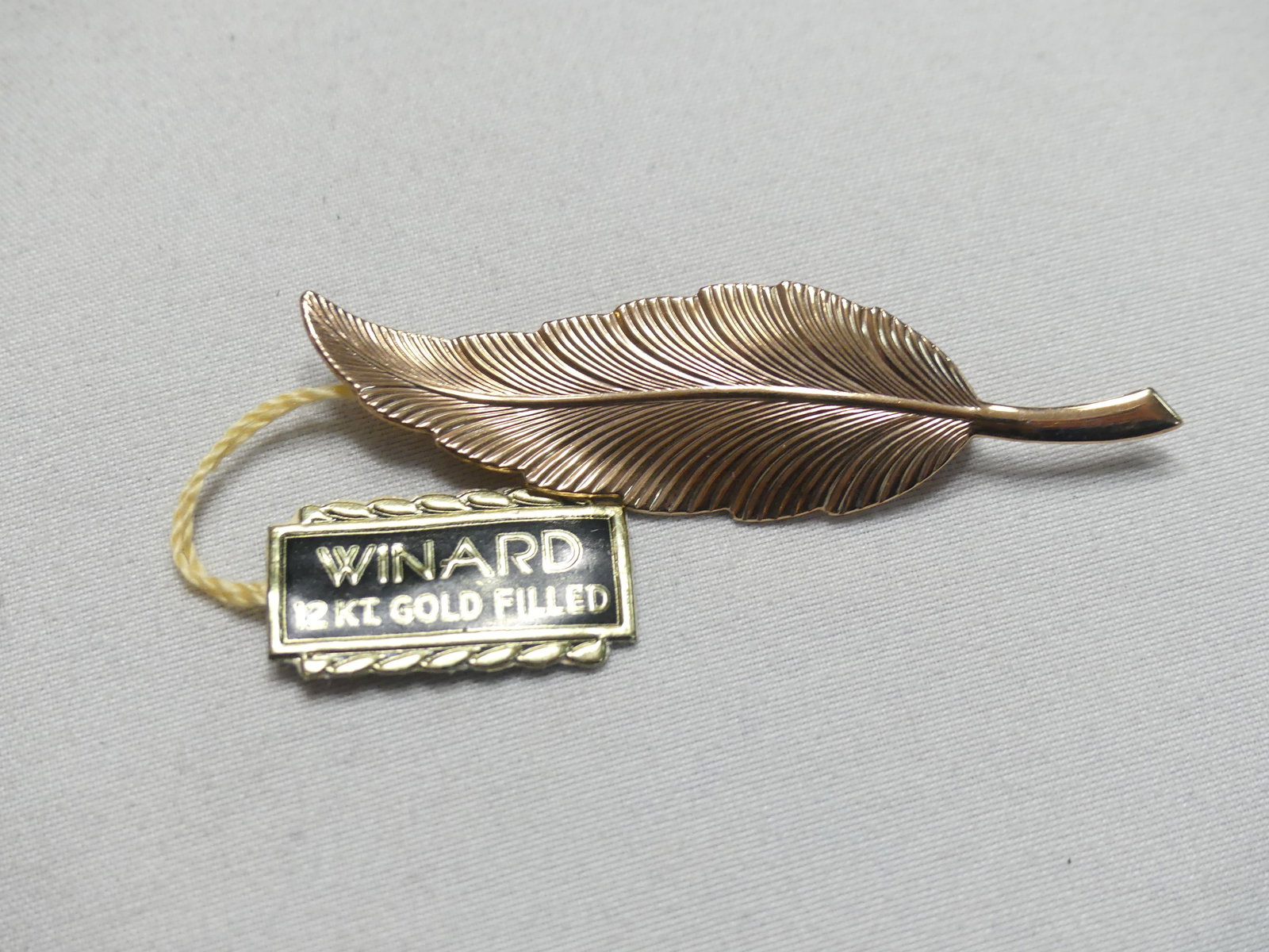 Vintage Winard Gold Filled Leaf Pin: approx. 2.25"