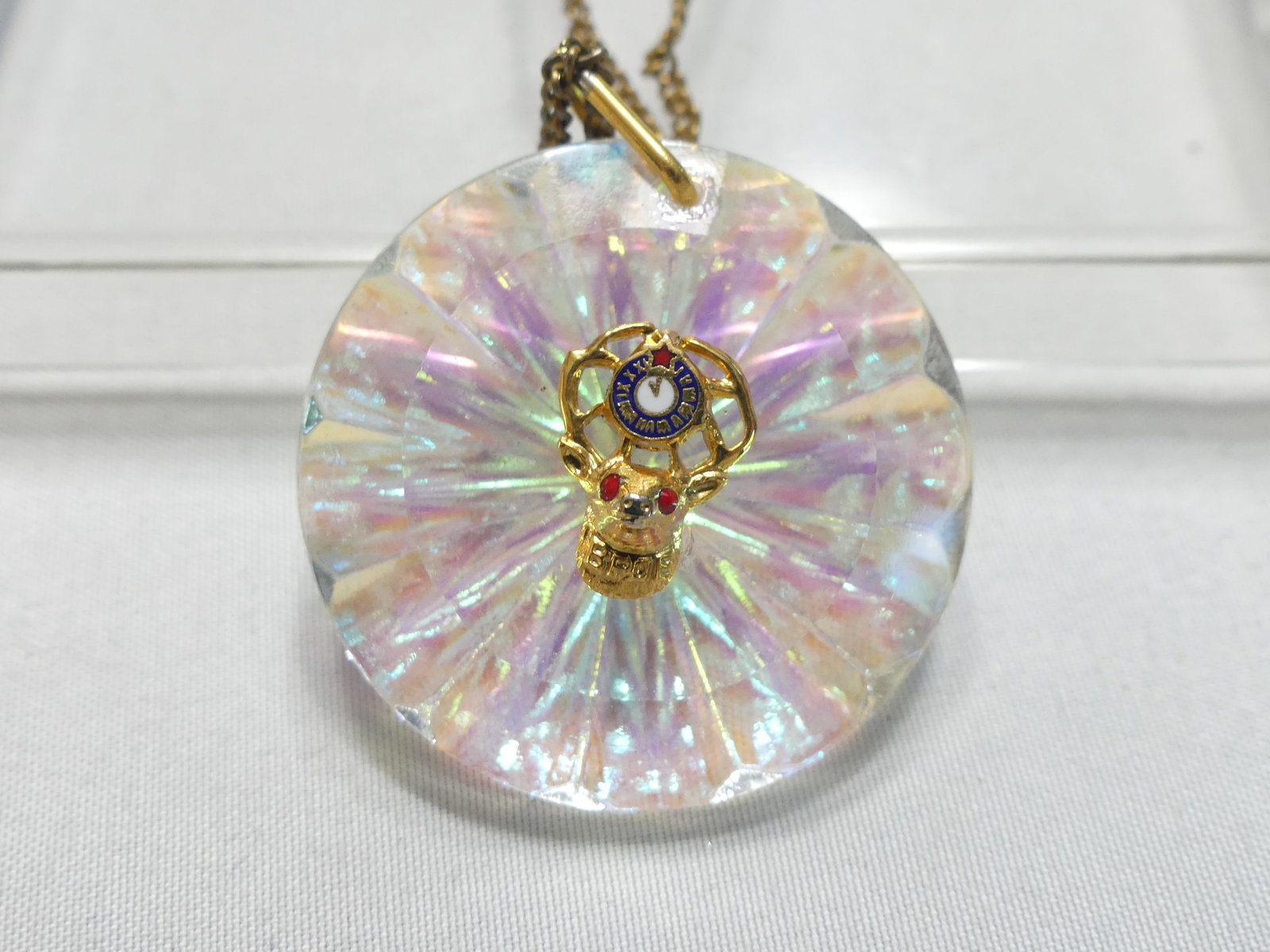Elks Glass Pendant: approx. 1.5" on 24" chain