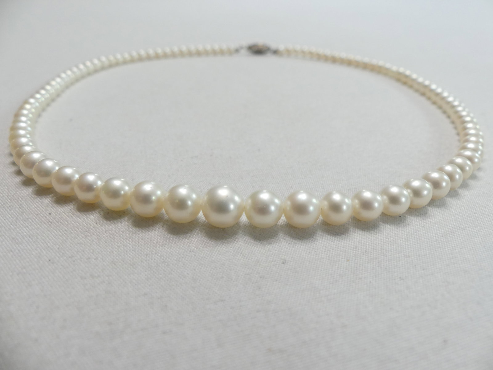 Vintage Graduated Authentic Pearl Necklace (1 of 3)