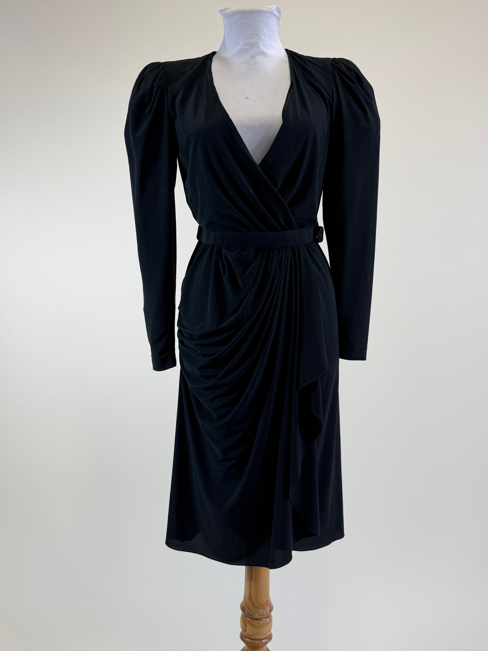 Vintage 1980s Jersey Wrap Dress (1 of 7)