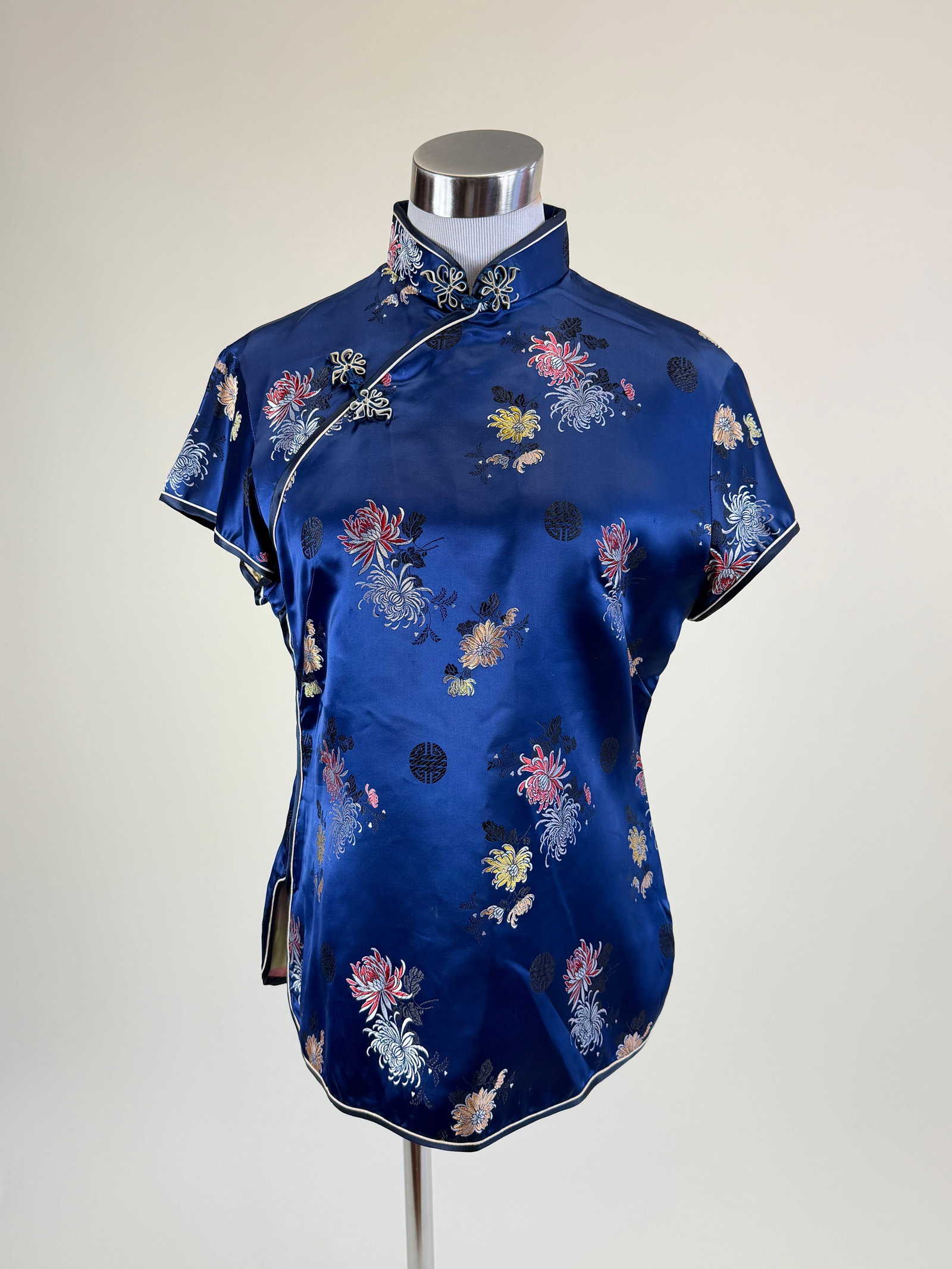 Patterned Silk Cheongsam Blouse - 2