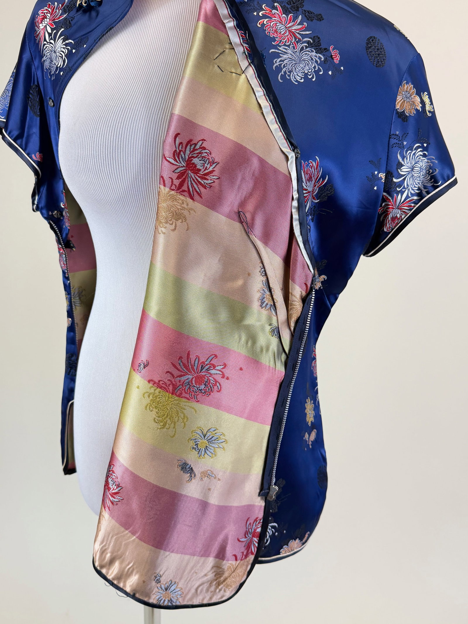 Patterned Silk Cheongsam Blouse - 7