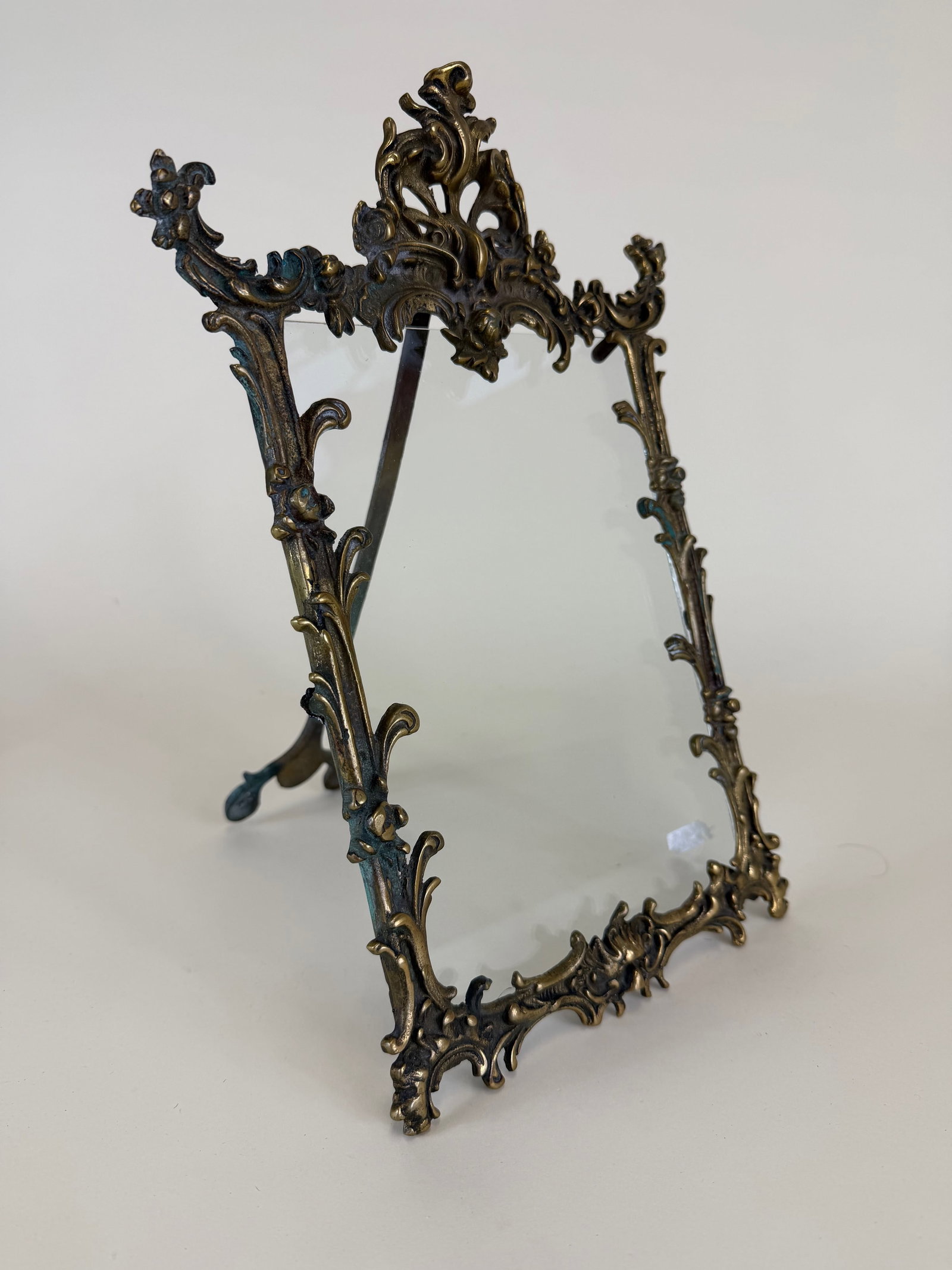 Vintage Ornate Brass Frame (1 of 7)