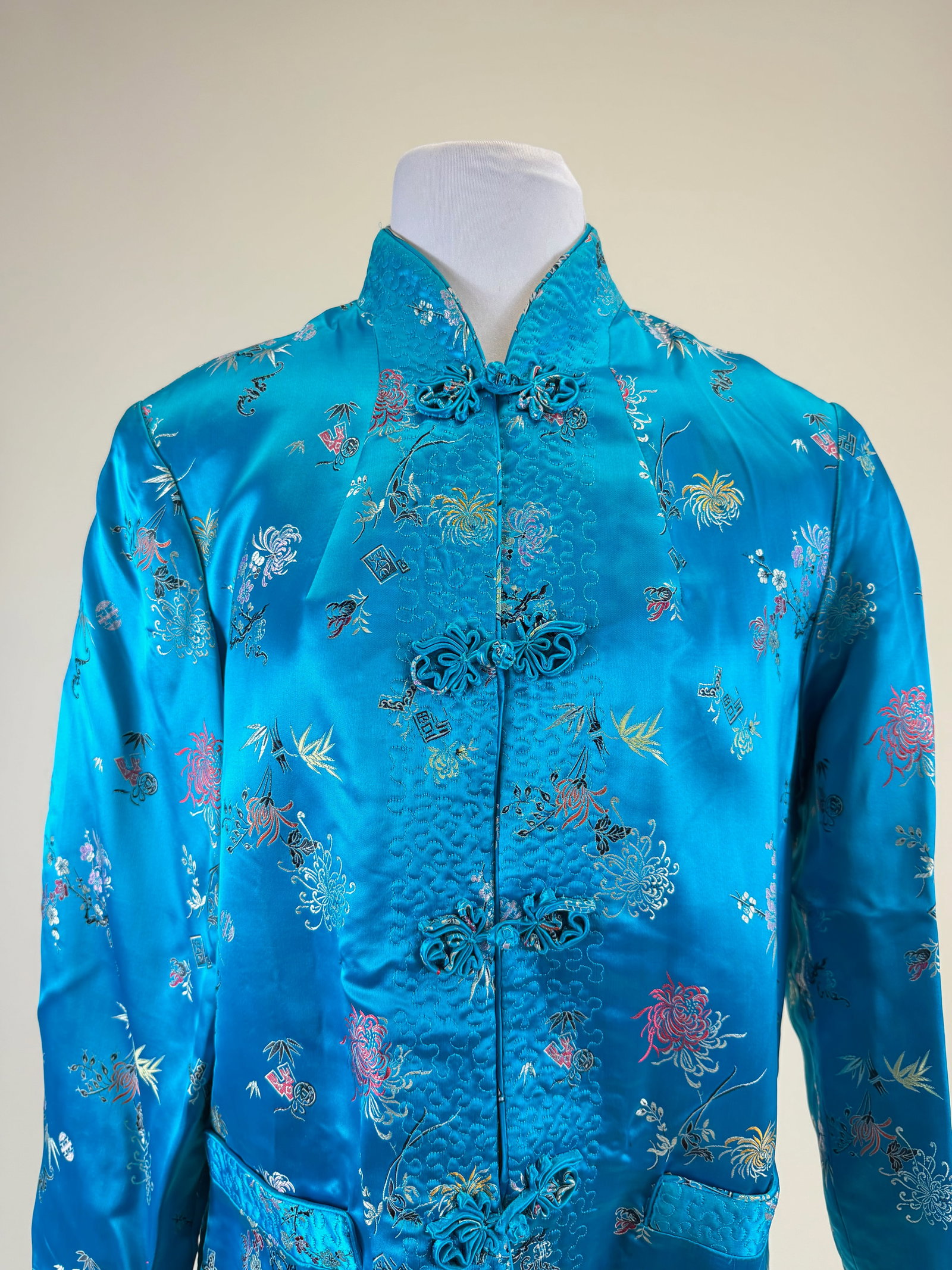 Vintage Patterned Silk Chinese Jacket w/ Couched Threadwork - 4