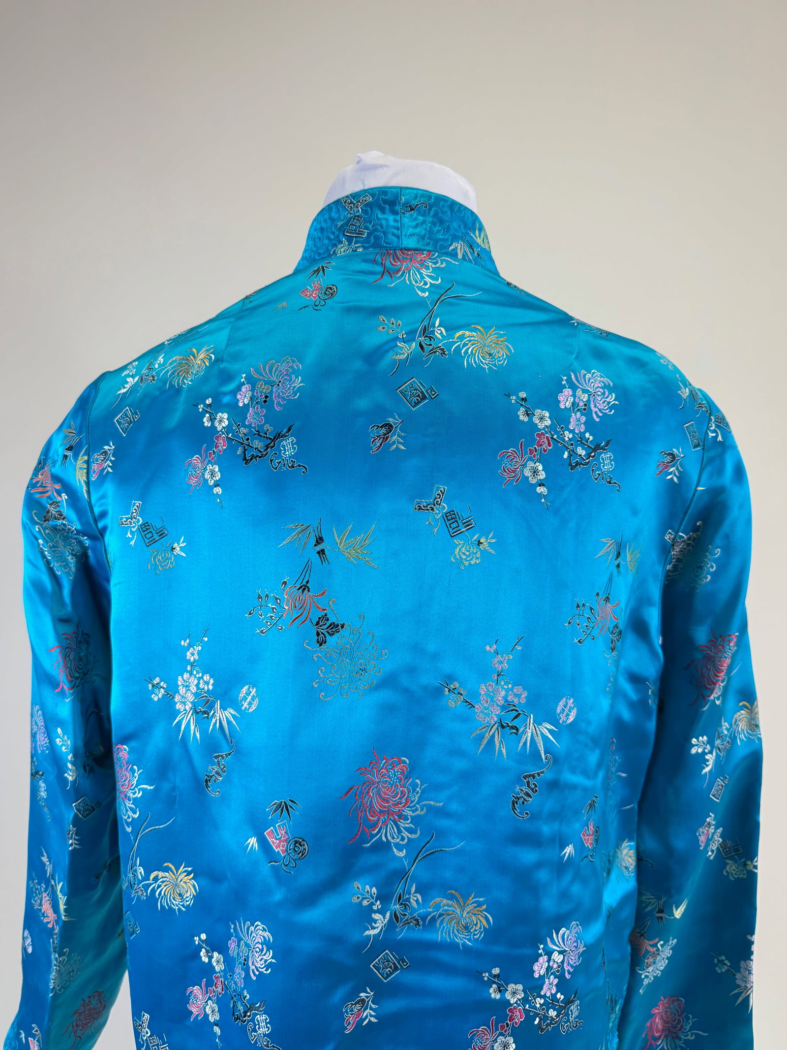 Vintage Patterned Silk Chinese Jacket w/ Couched Threadwork - 5