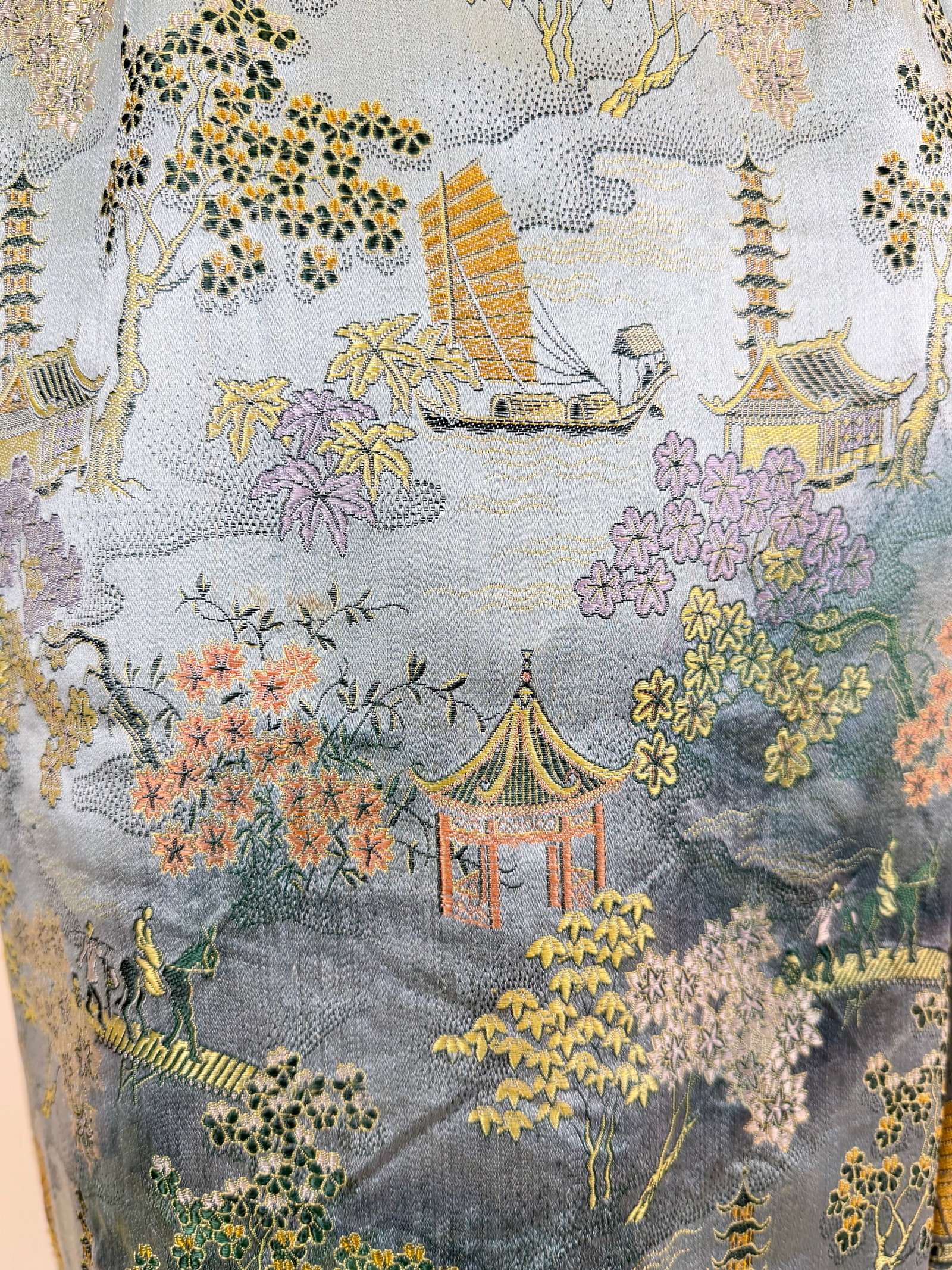 Vintage 1940s Patterned Silk Export Robe - 8