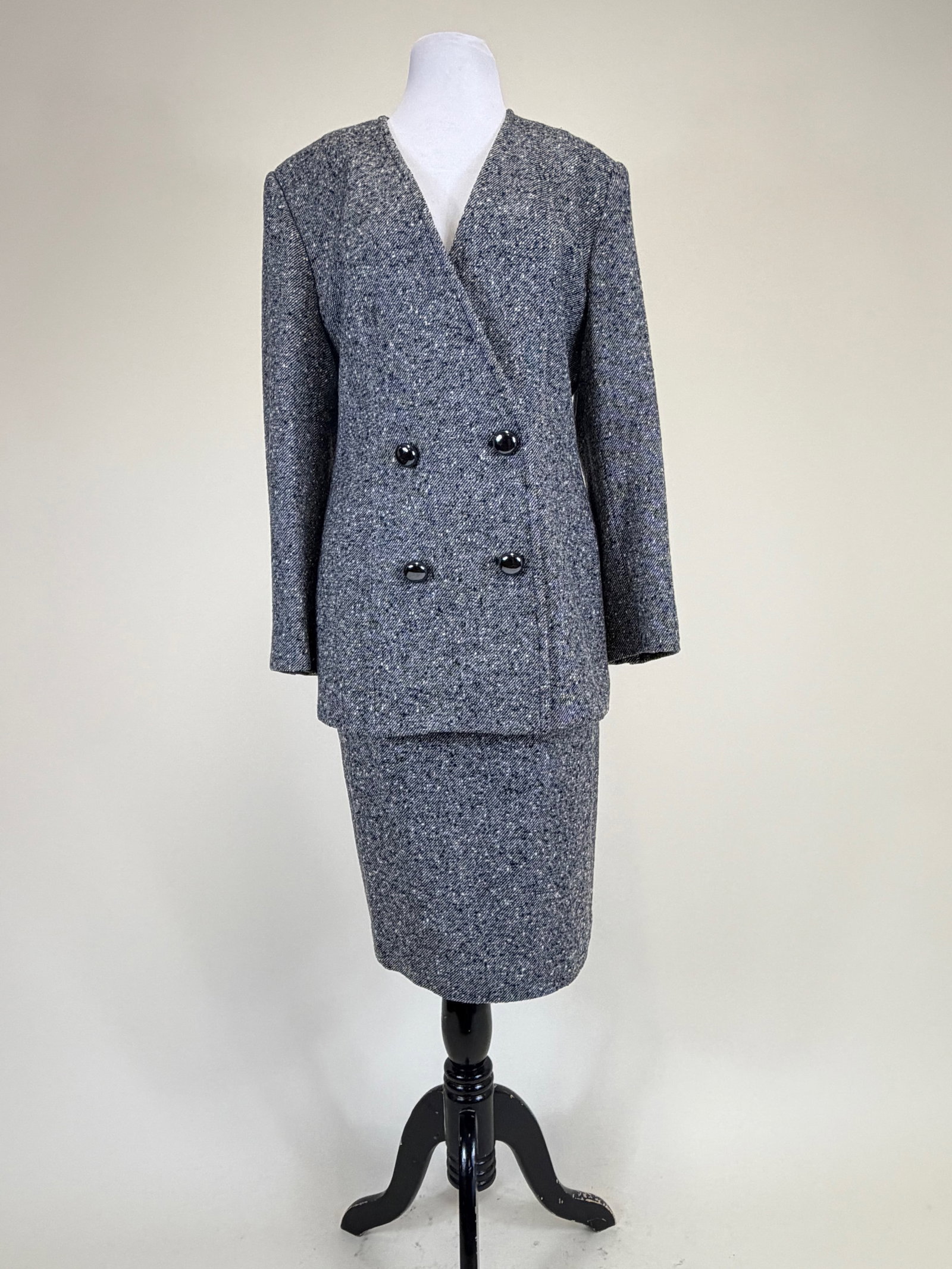 Vintage 1980s Christian Dior Skirt Suit: SH-SH 19", W 35", skirt W 28", see photos