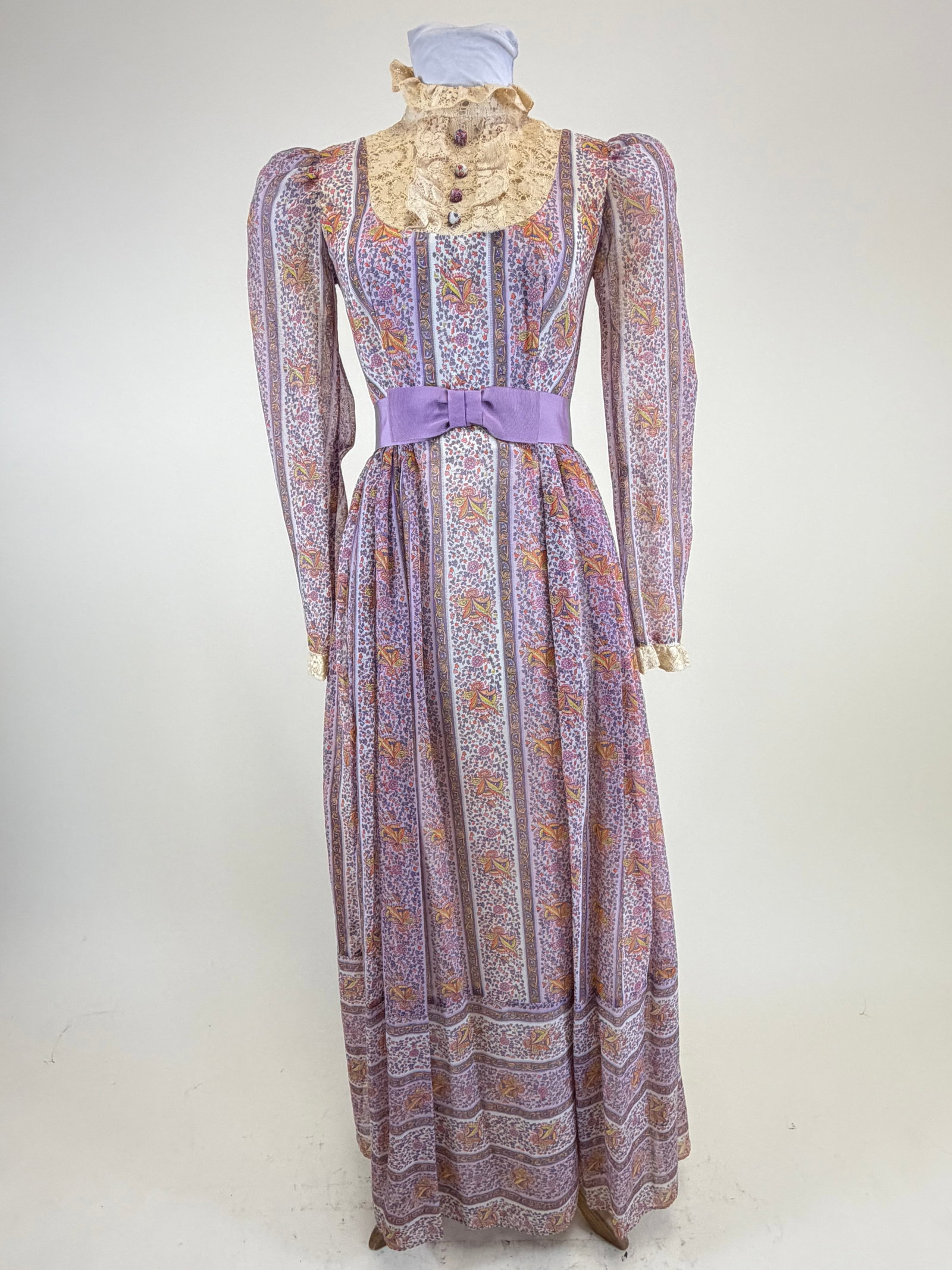 Vintage 1970s Young Victorian Party Dress (1 of 11)