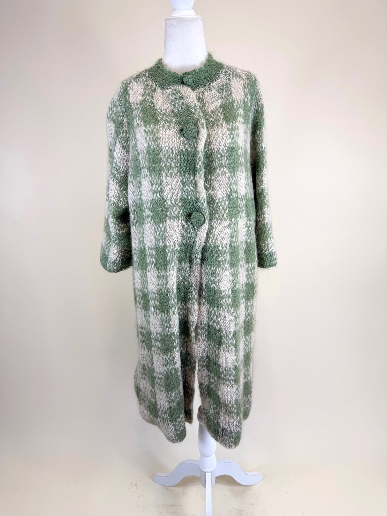 VINTAGE 1960s KNIT COAT (1 of 5)