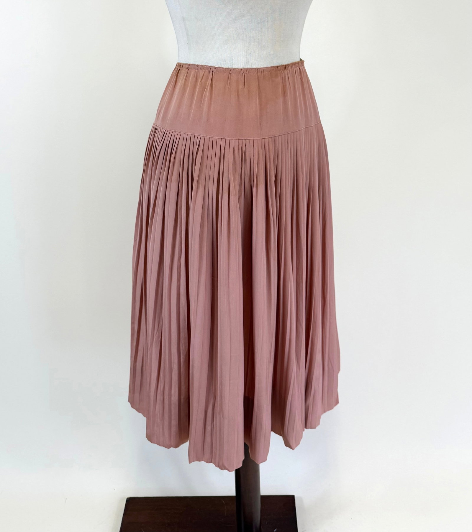 VINTAGE 1920s M WOOL PERMA PLEATED SILK SKIRT (1 of 9)