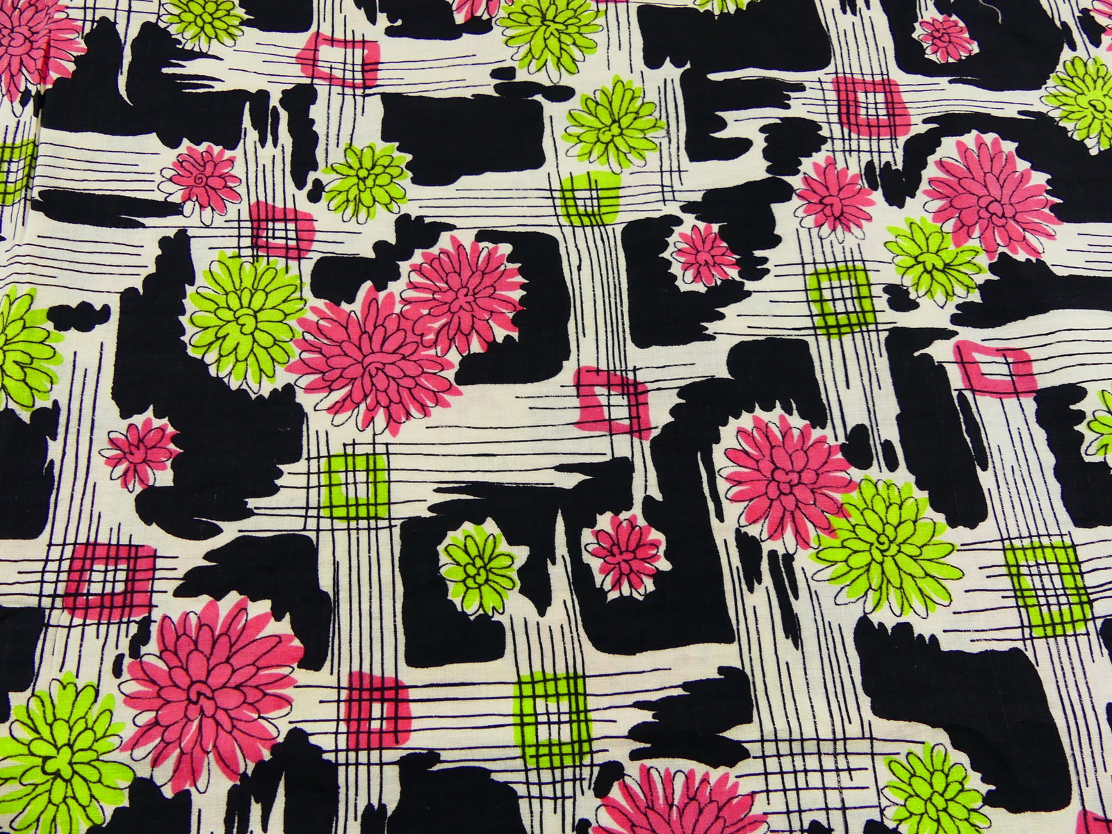 VINTAGE MID CENTURY PRINTED COTTON YARDAGE - 2
