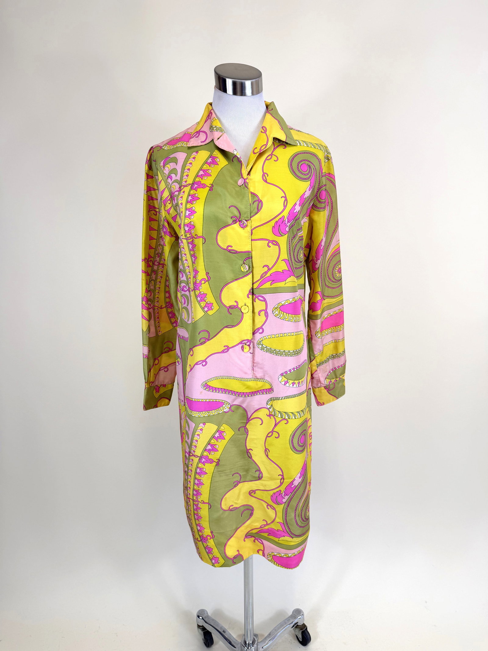 VINTAGE 1970s CALYPSO PSYCHEDELIC SHIRT DRESS: B 40", W 38", some light staining, see photos