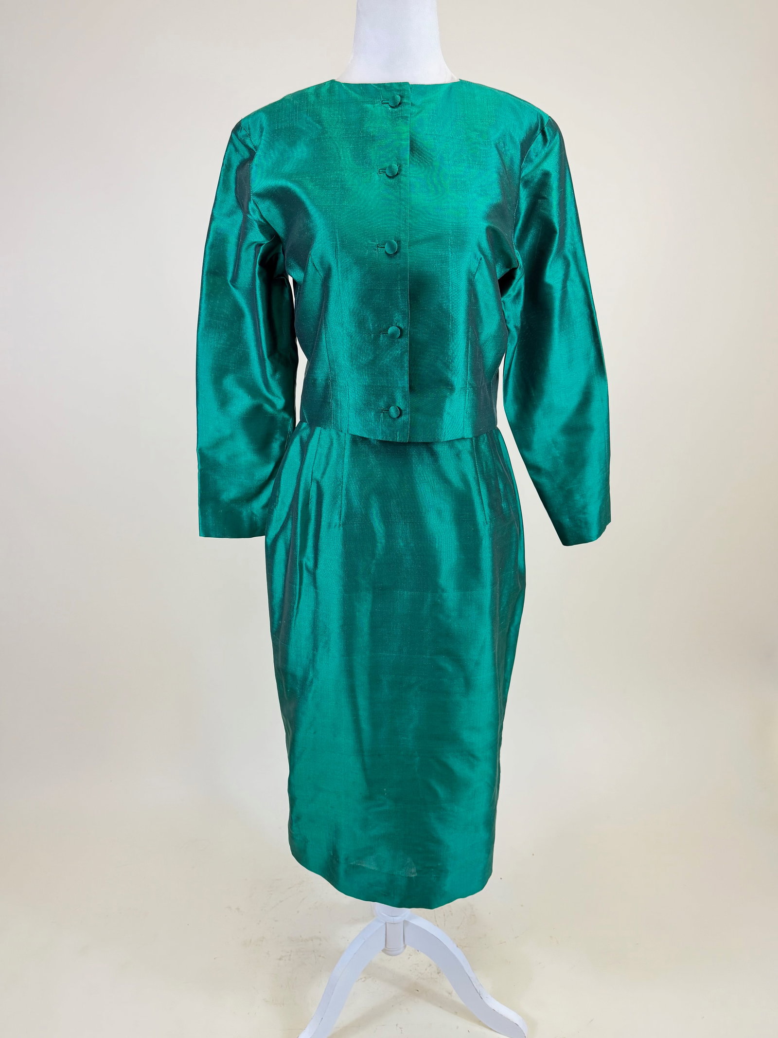 VINTAGE THAI SILK SKIRT SUIT (1 of 9)
