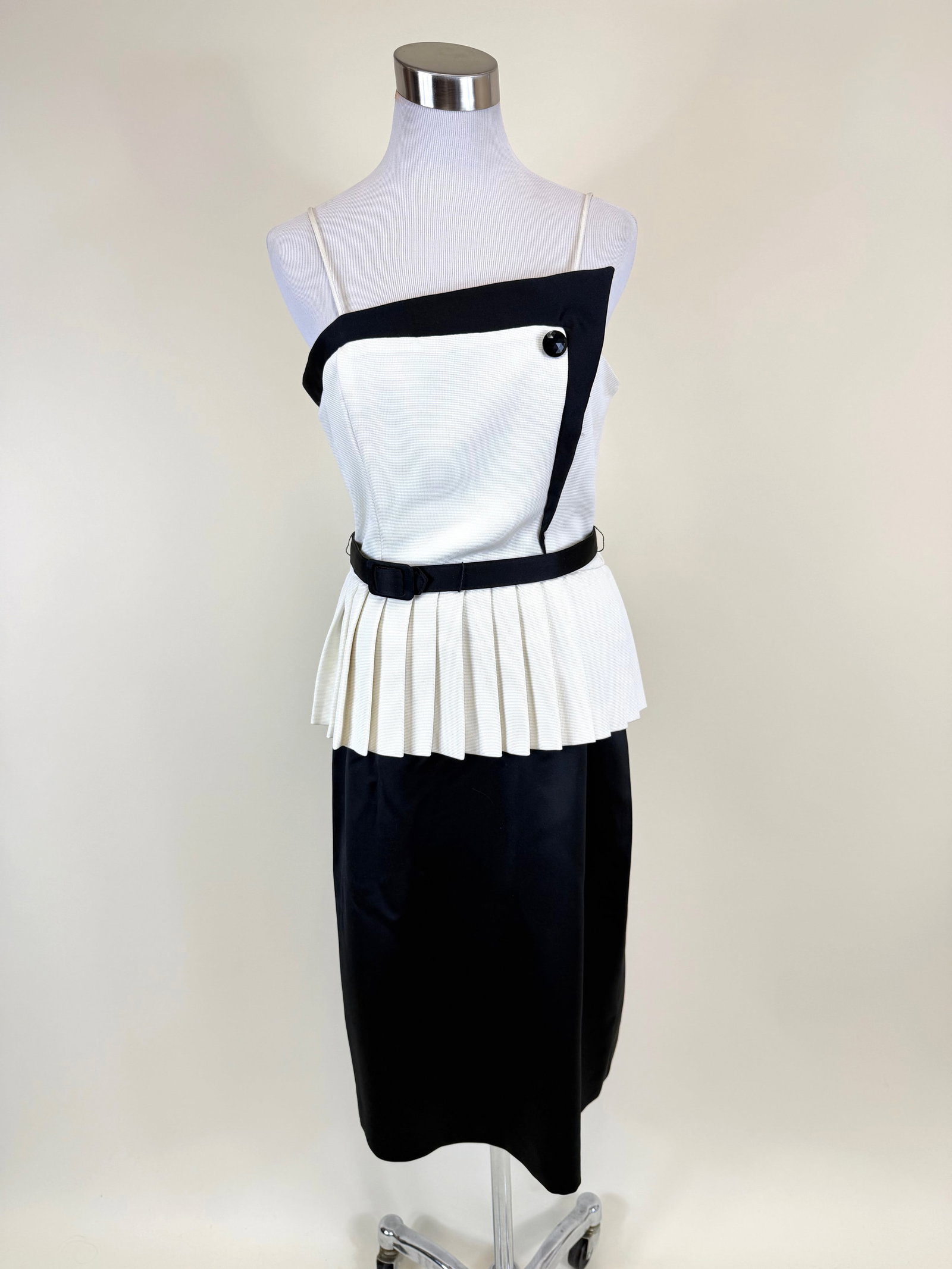 VINTAGE 1980s COCKTAIL DRESS (1 of 6)