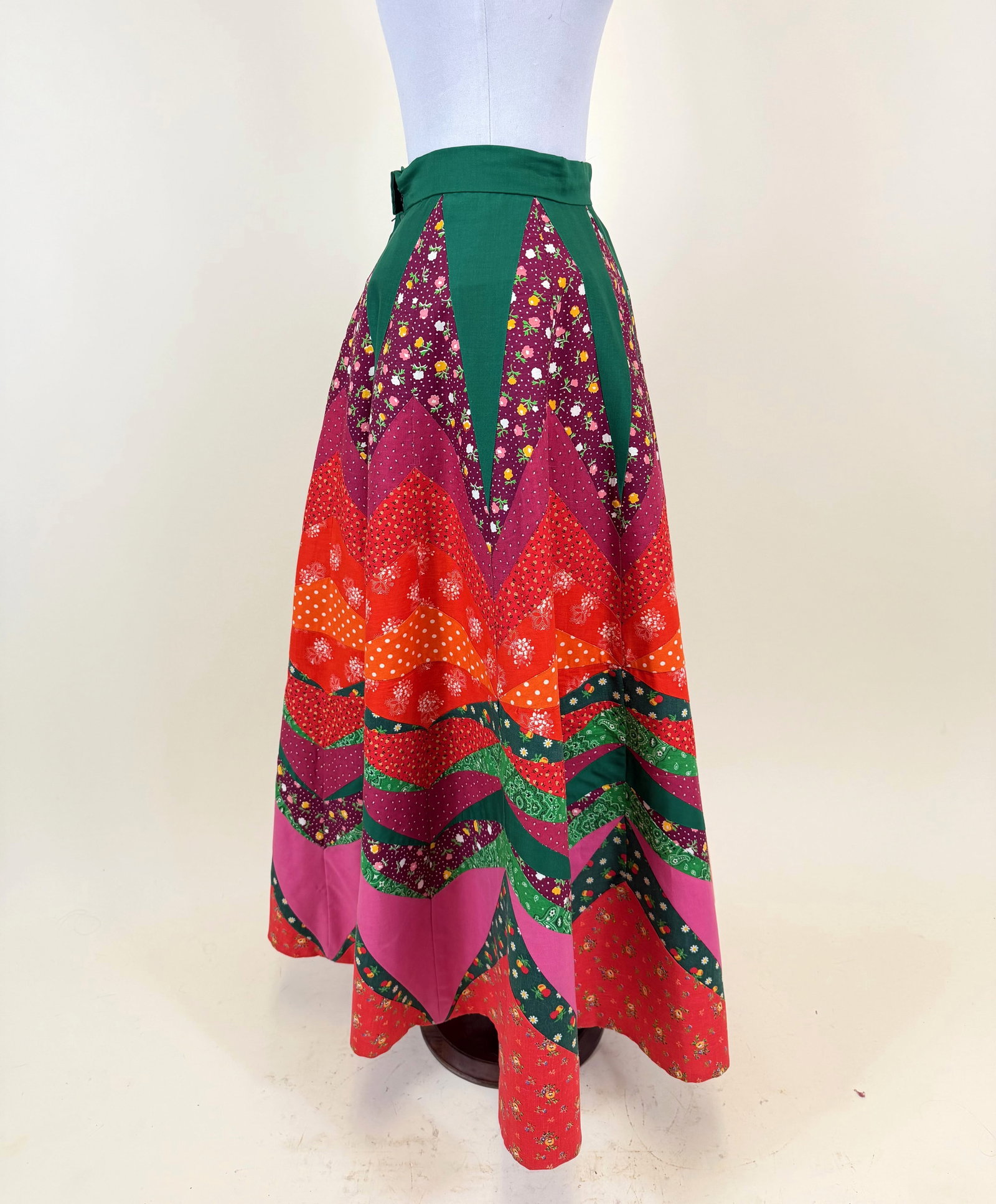 VINTAGE 1970s PATCHWORK COTTON SKIRT - 3