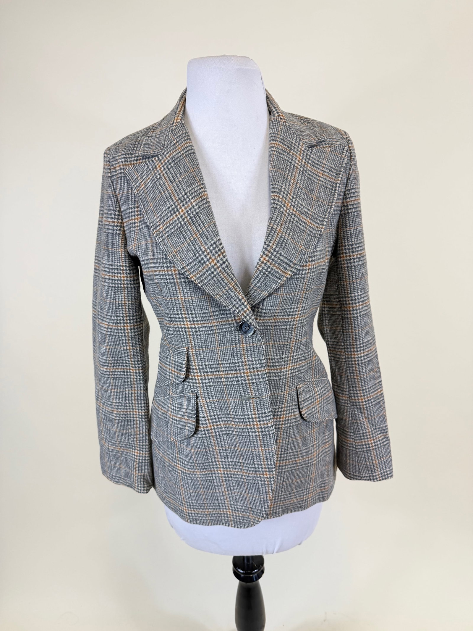 VINTAGE 1960s WOOL BLAZER (1 of 7)