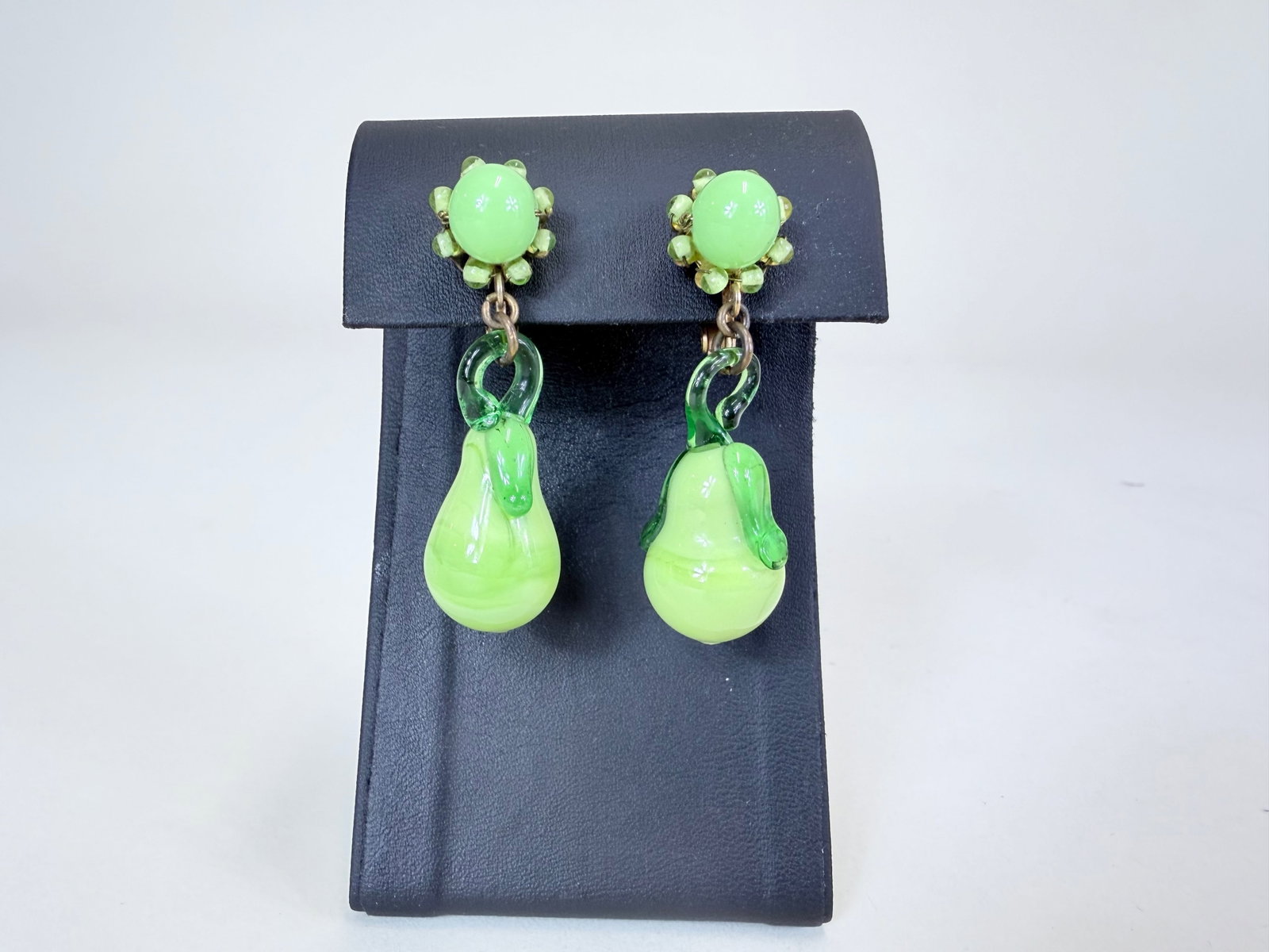 VINTAGE ARTISAN BLOWN GLASS EARCLIPS: approx. 2", good condition