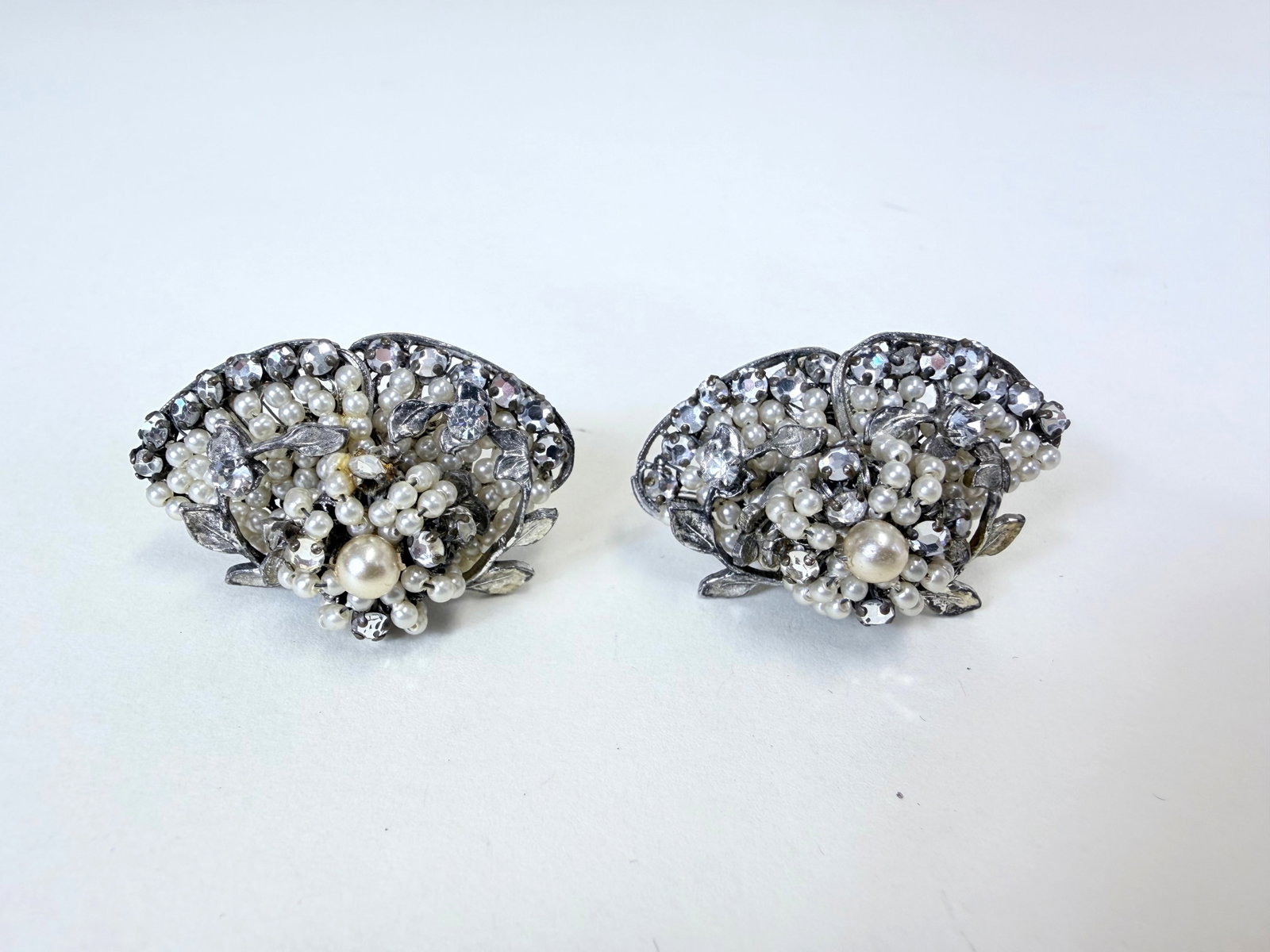 VINTAGE ORIGINAL BY ROBERT EARCLIPS - 4