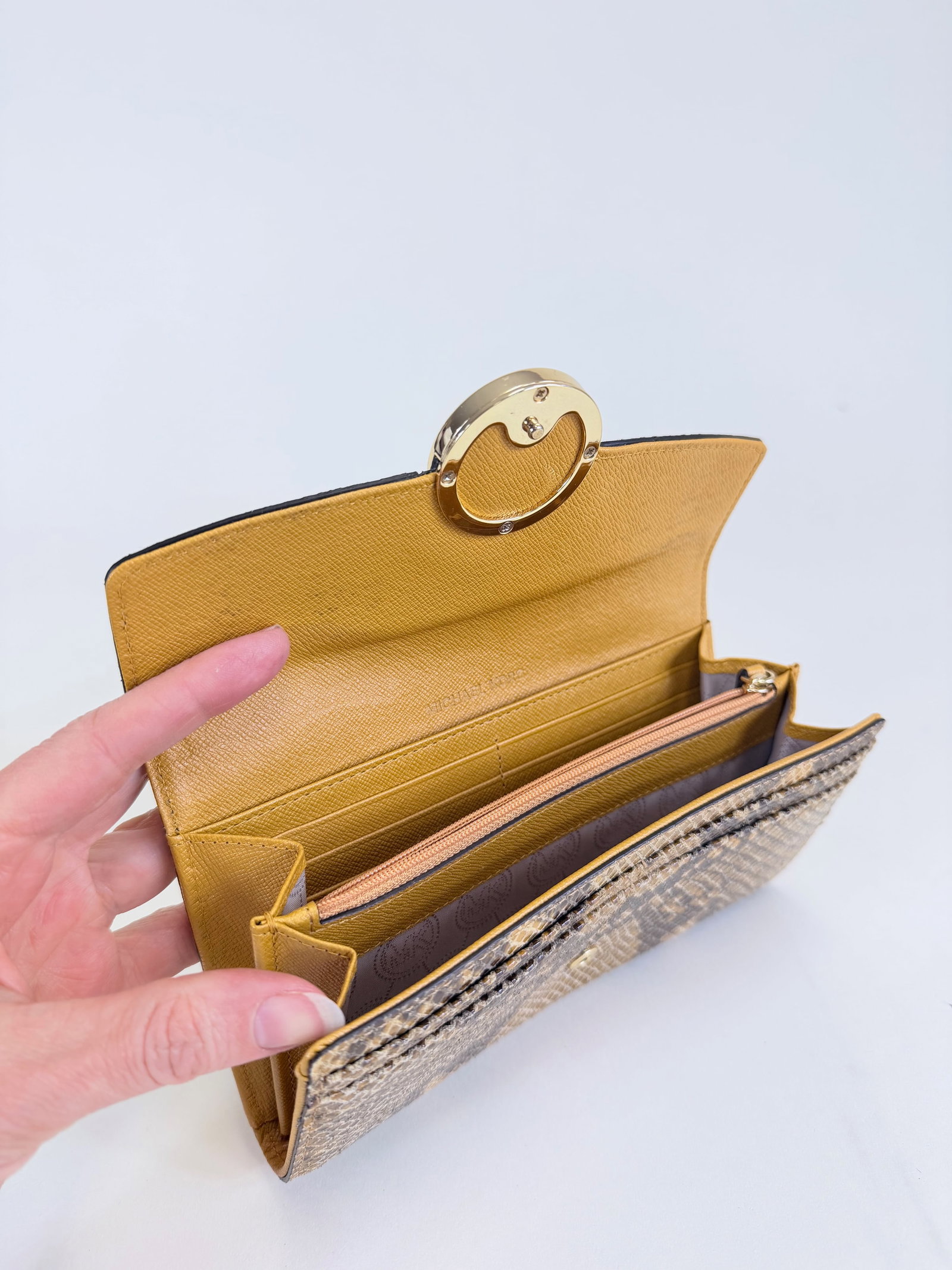 TWO MICHAEL KORS WALLETS - 3